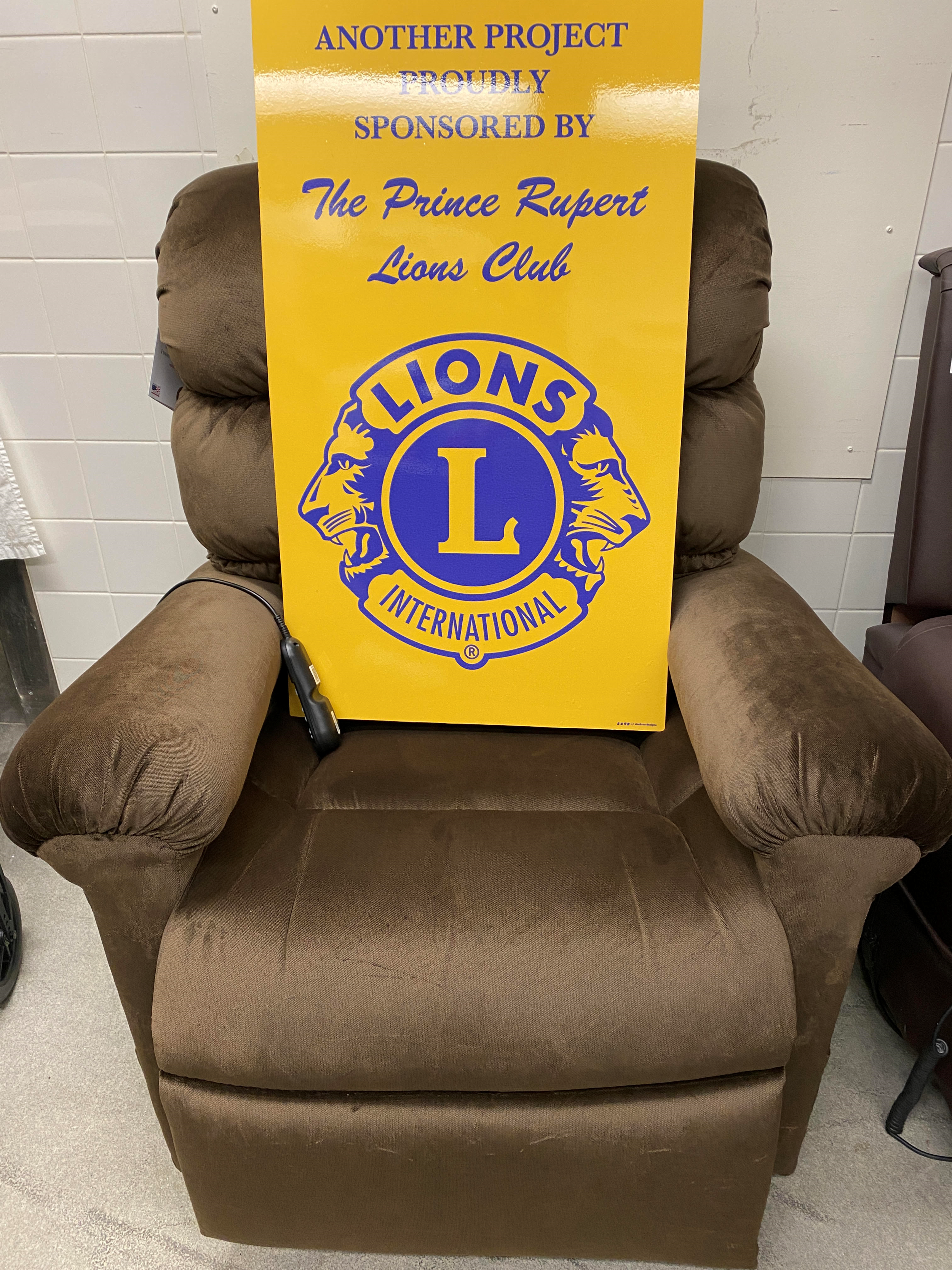 The "Palliative at Home" chair kindly donated by the Lions Club of Prince Rupert, August 2020.