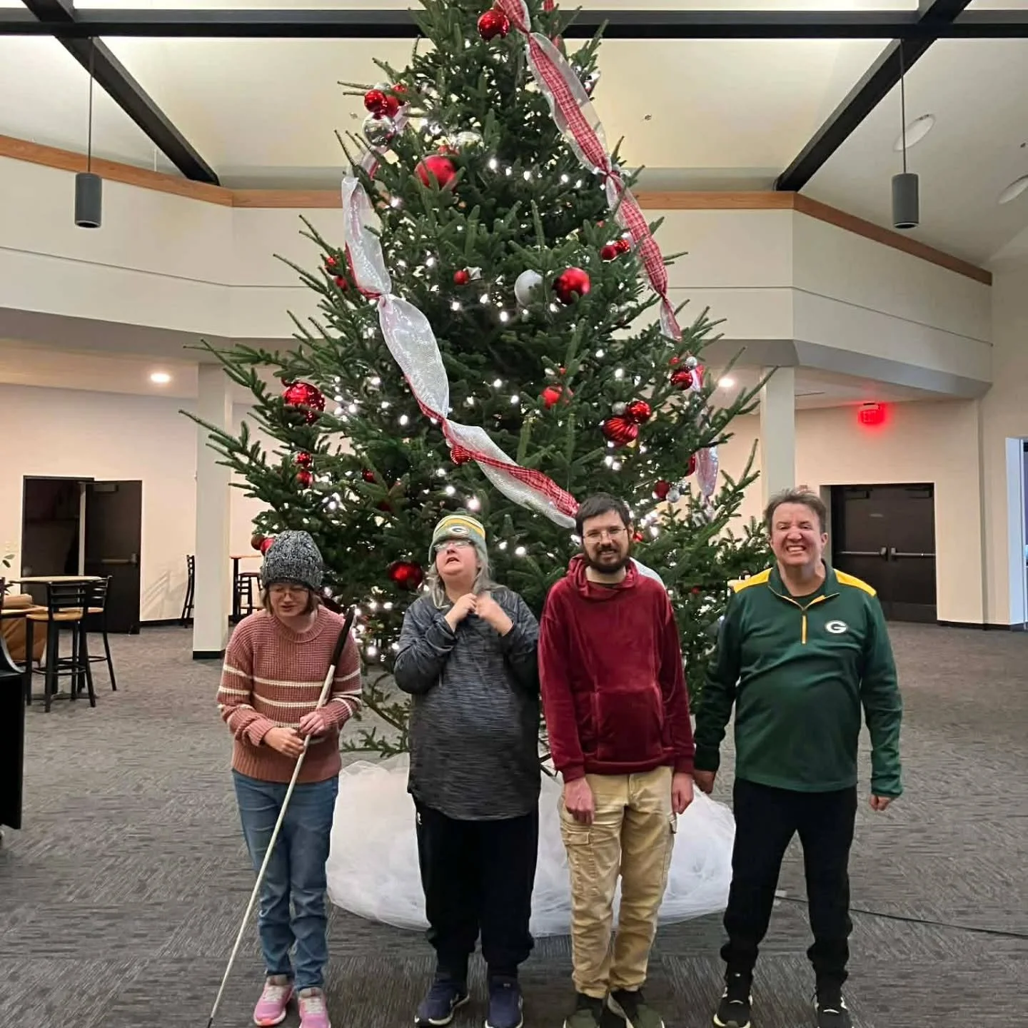 We love participating in the @woodlandschurch walking club! 𝗧𝗛𝗔𝗡𝗞 𝗬𝗢𝗨 𝗦𝗢 𝗠𝗨𝗖𝗛 to Woodlands Church for inviting us to be a part of the fun!