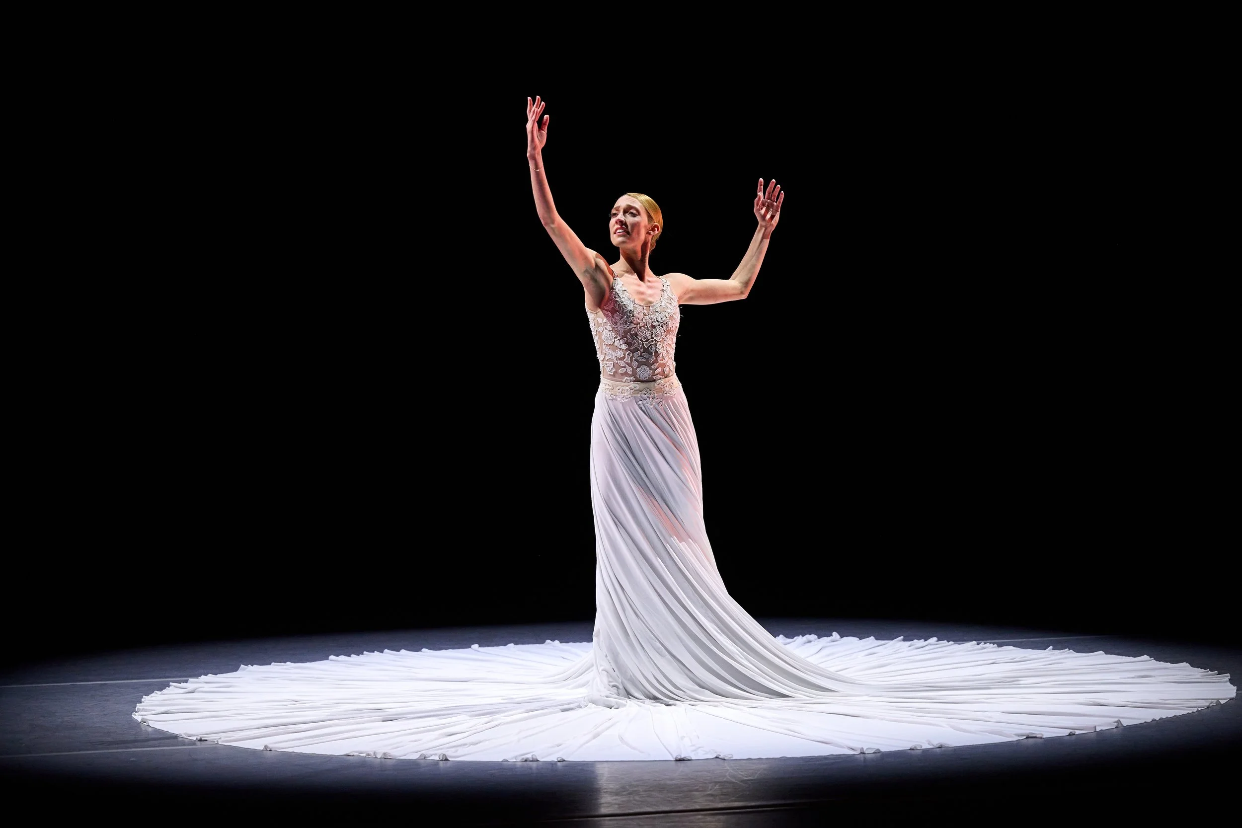 Molly Rapp in The Calling by Jessica Lang | Photo by Pratt + Kreidich