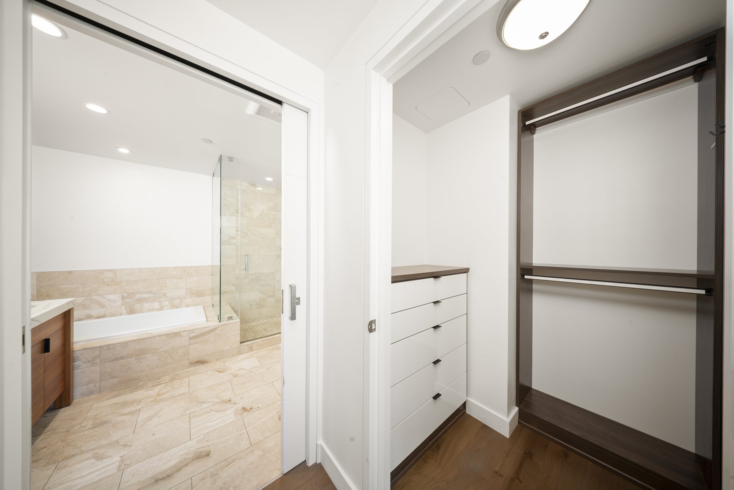 500 J St 1408 Photos (37).jpg
