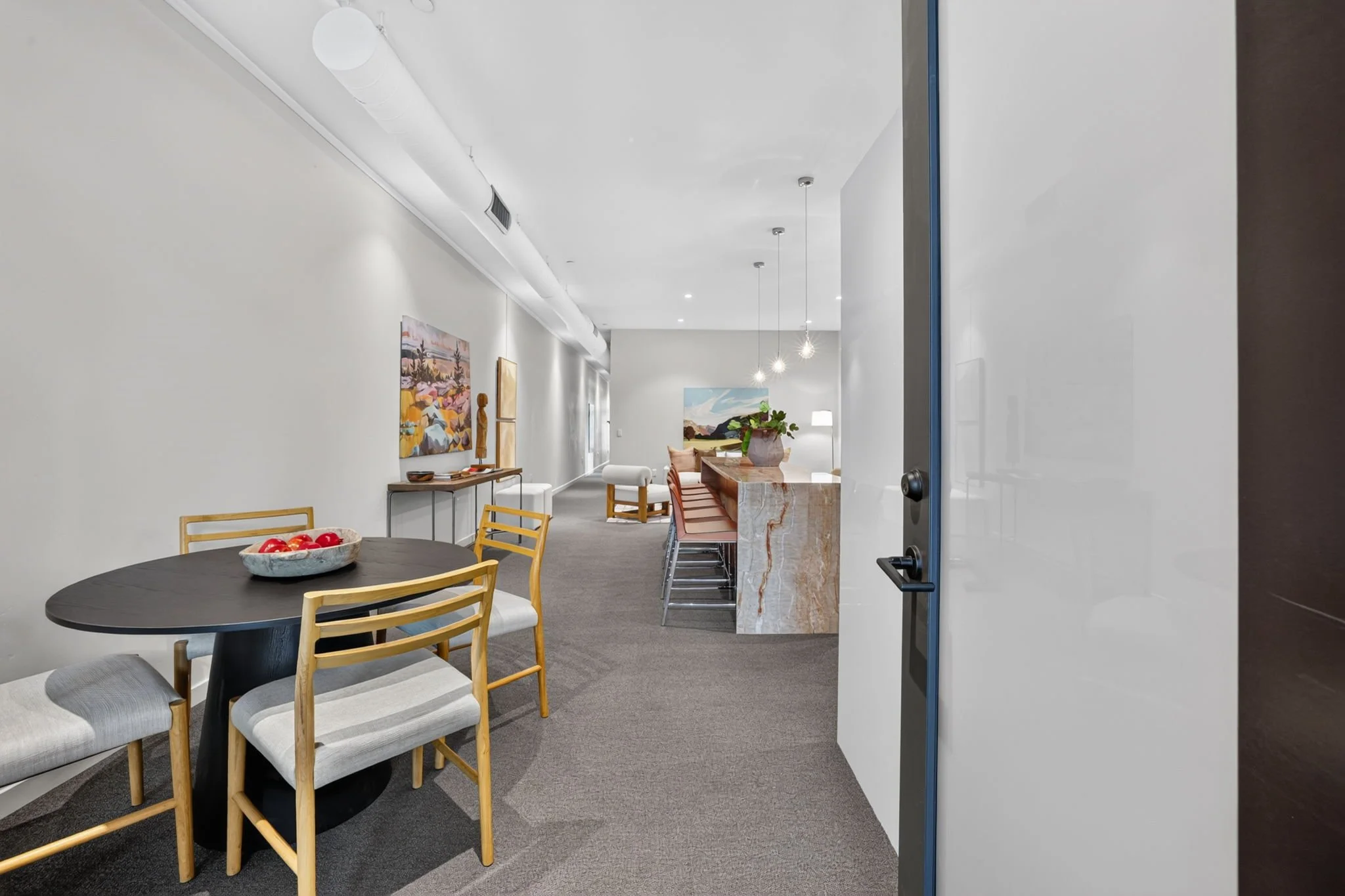 12-web-or-mls-1813 Capitol Ave.-12.jpg