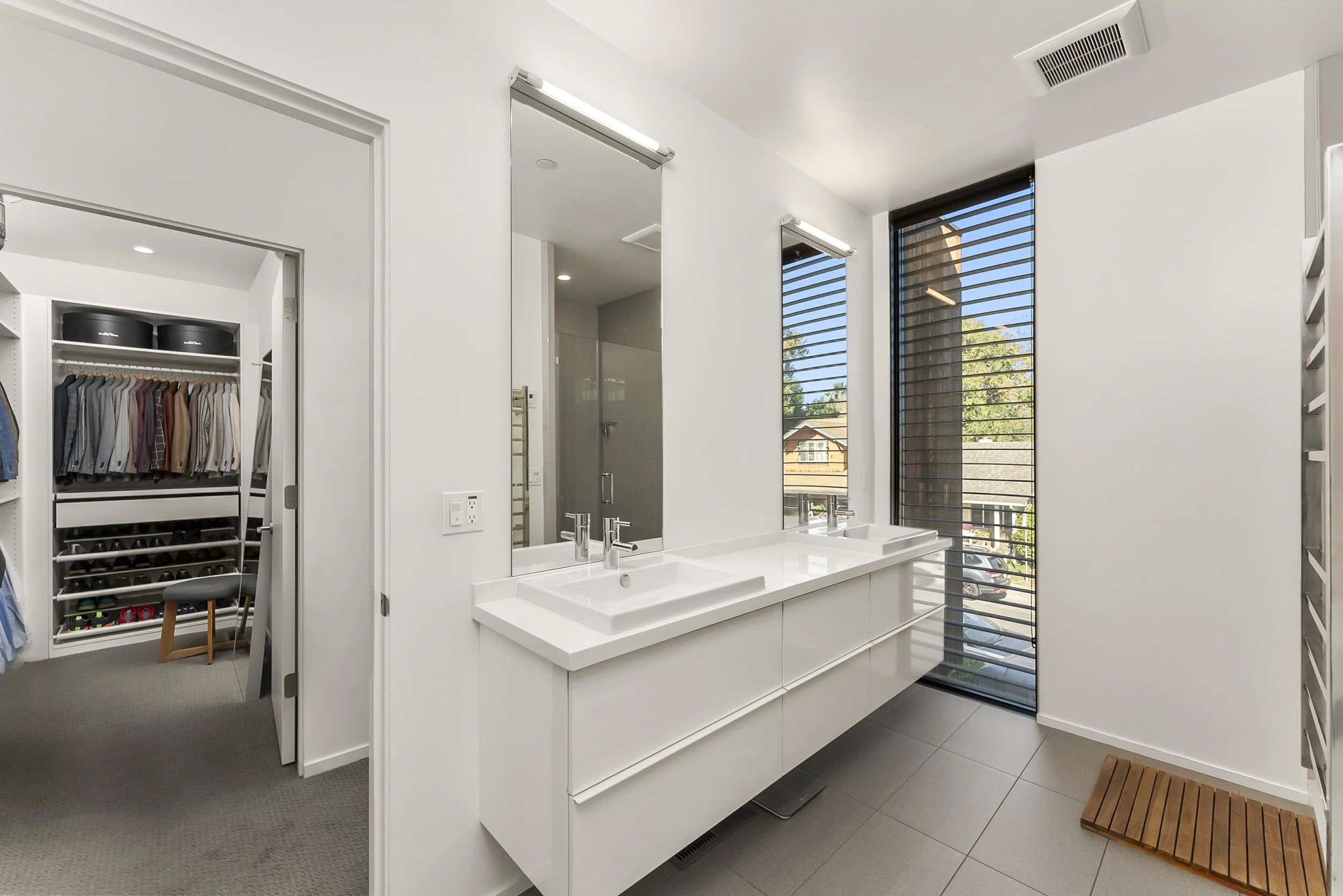 1008 Yale St Photos (58).JPG