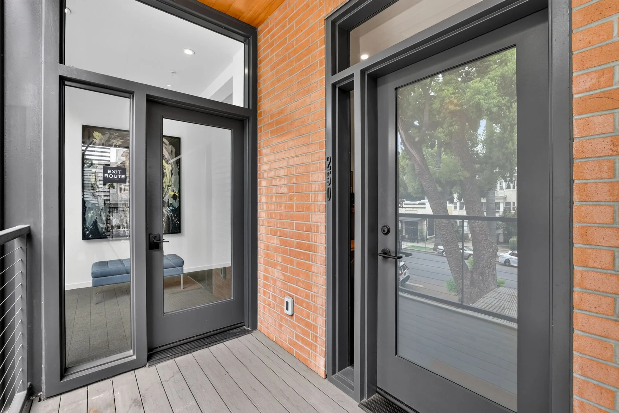 49-web-or-mls-1813 Capitol Ave.-49.jpg