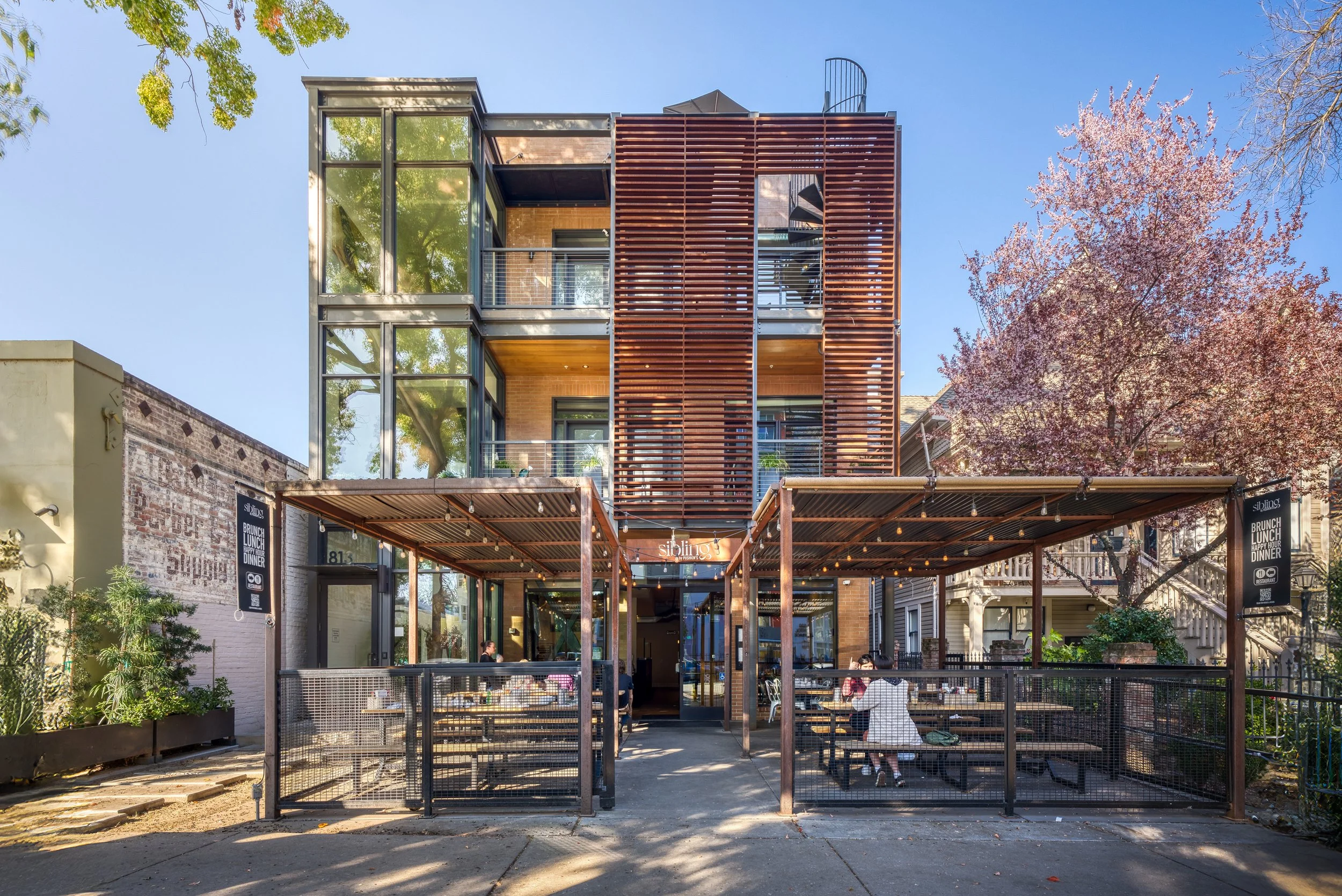 1813 Capitol Avenue, Unit 200