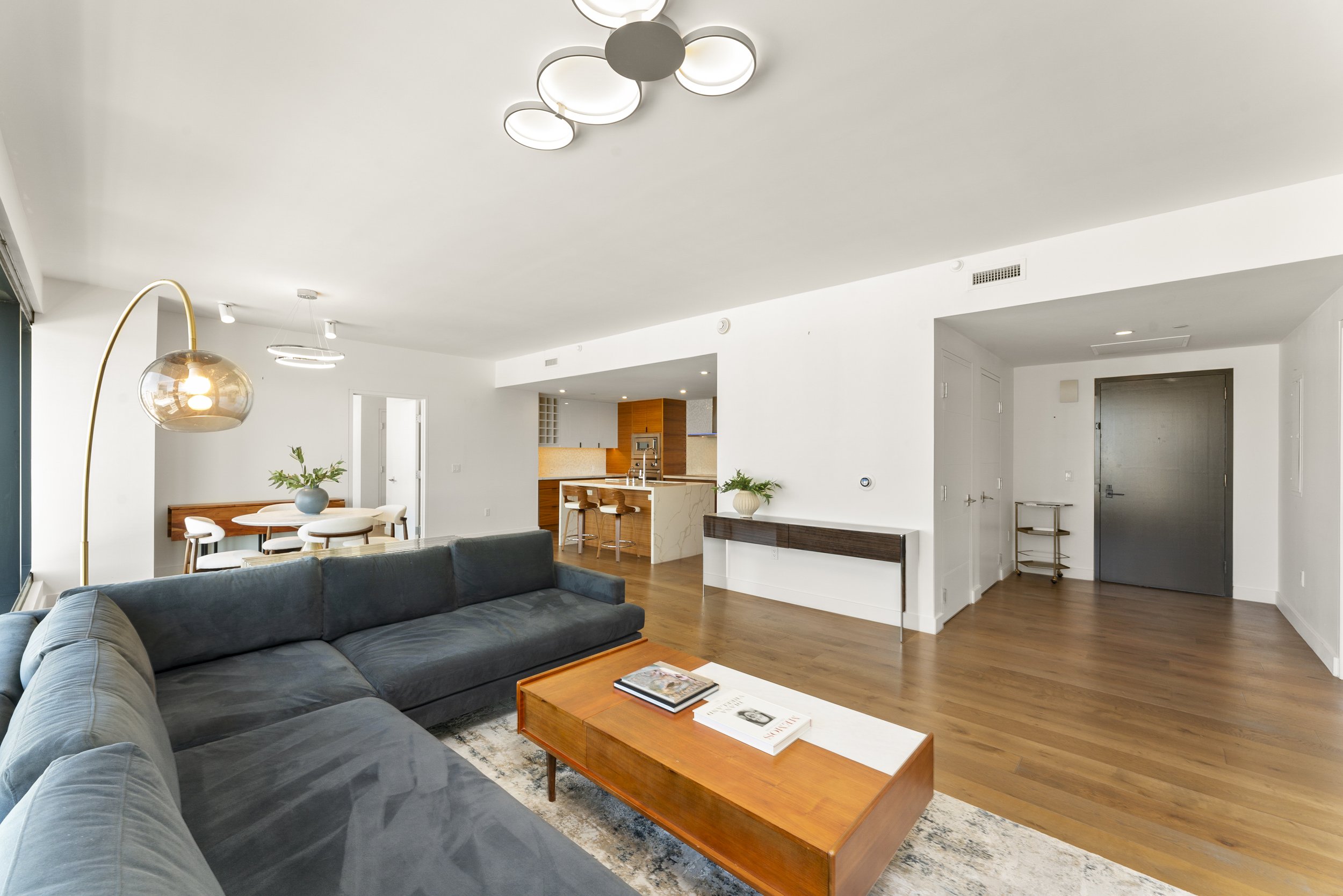 500 J St 1408 Photos (11).jpg