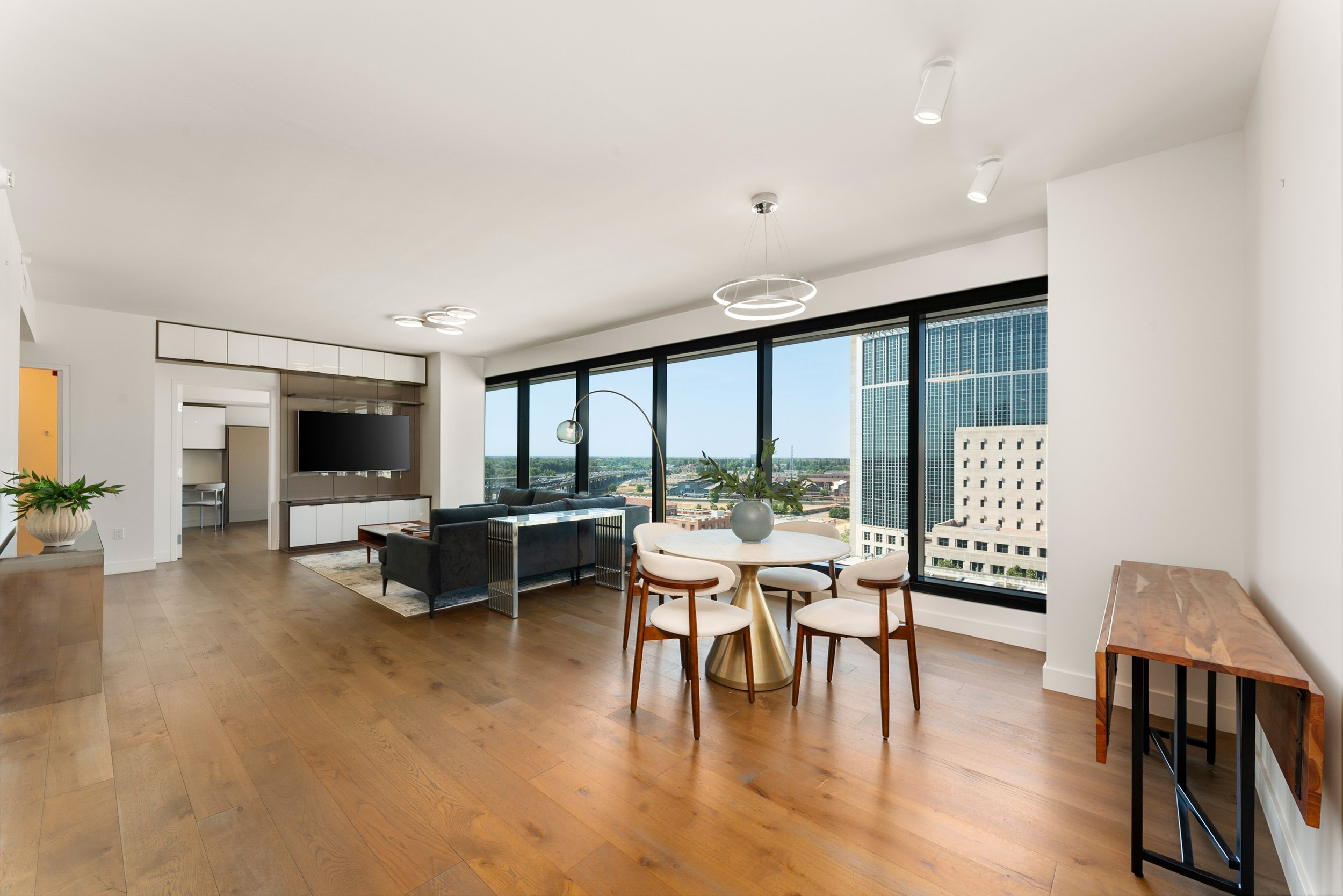 500 J St 1408 Photos (57).jpg