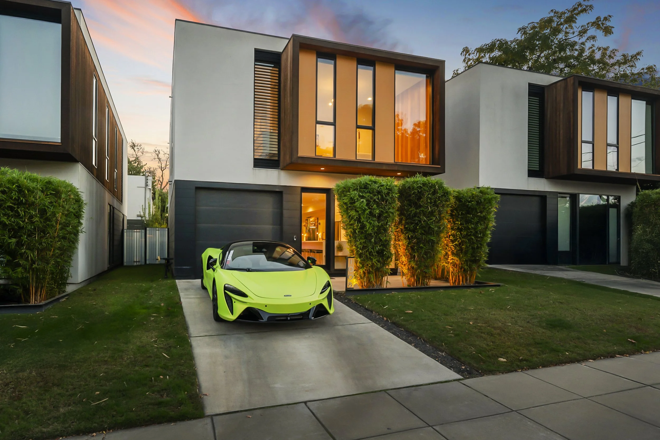 1008 Yale St Twilights (1).JPG