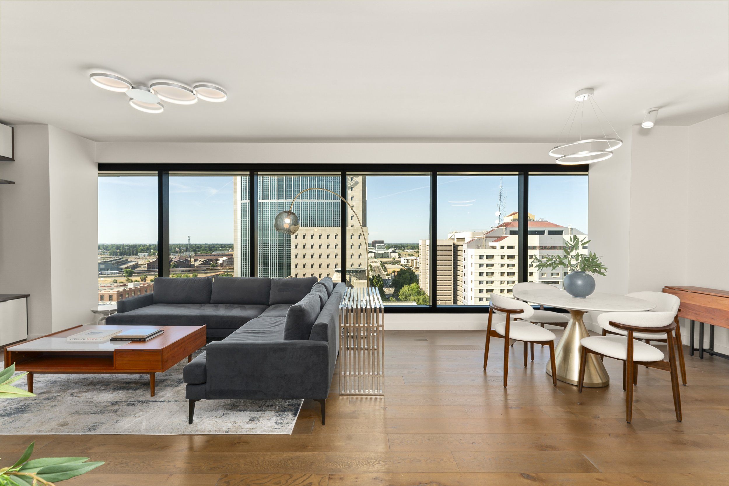 500 J St 1408 Photos (15).jpg