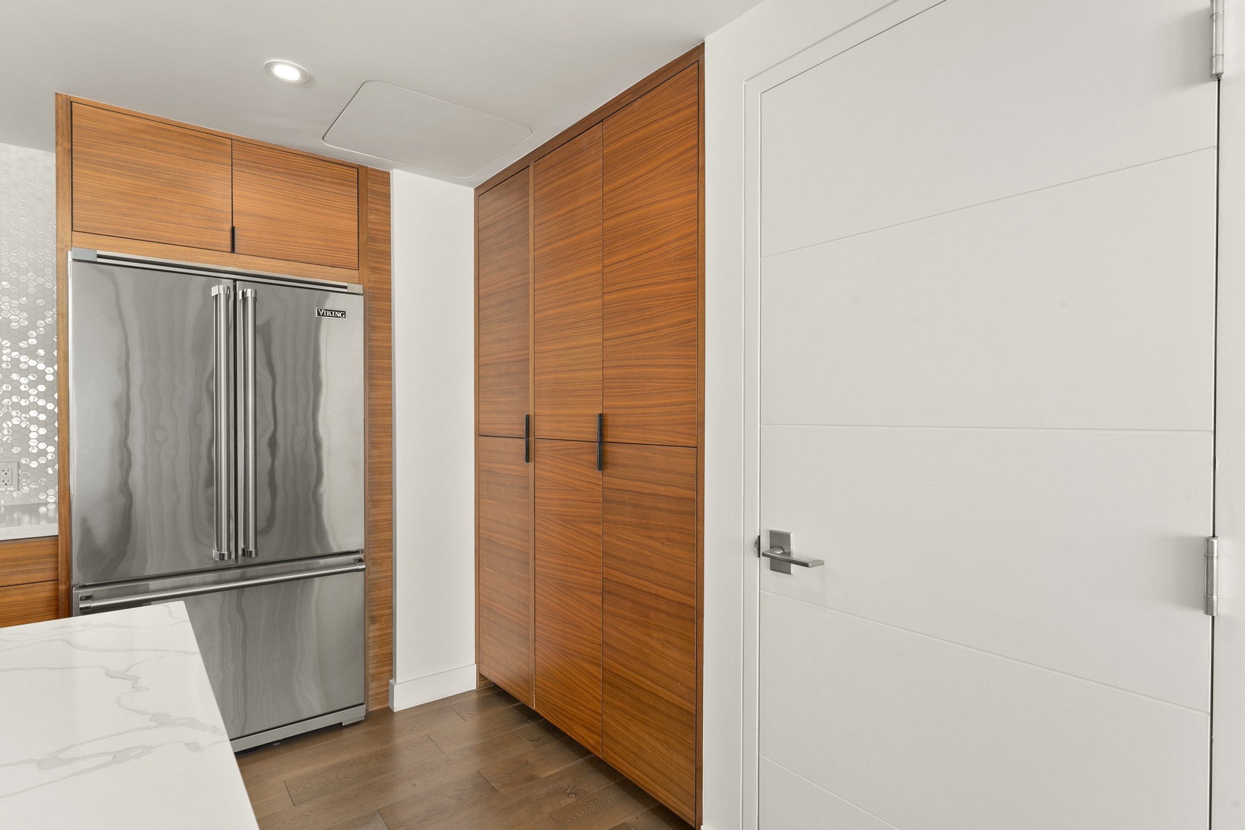 500 J St 1408 Photos (26).jpg