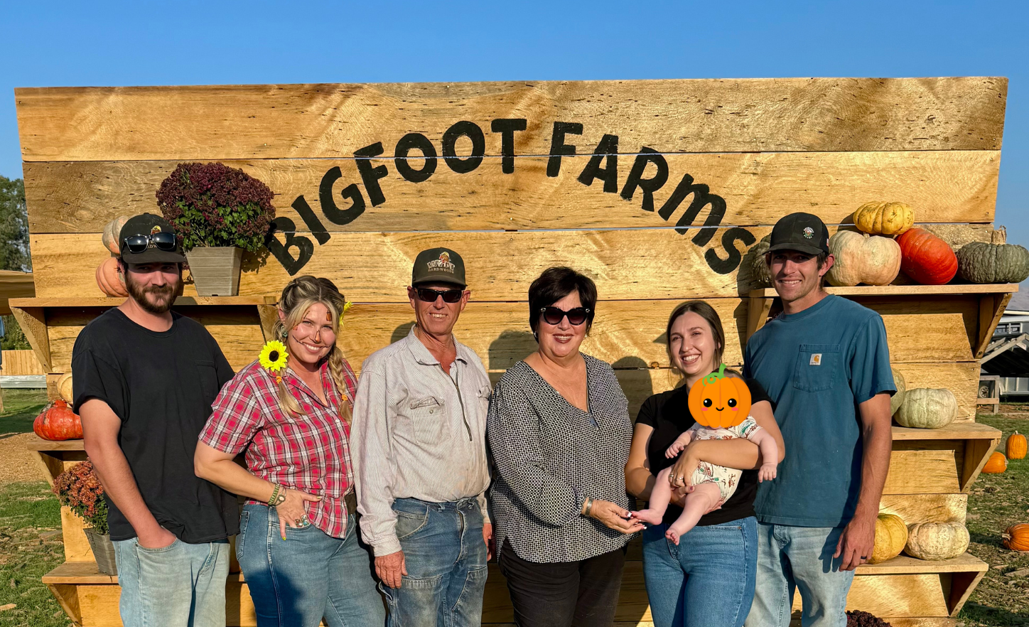 Bigfoot Farms' Pumpkin Patch, Porterville, CA - Tulare County
