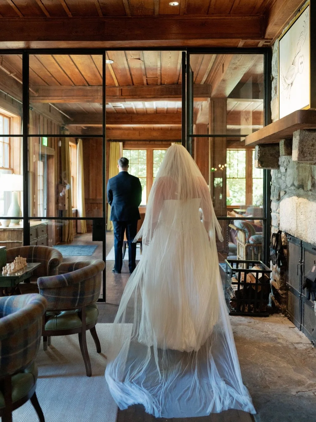 To first look, or not to first look? It&rsquo;s one of many decisions you&rsquo;ll make when planning your wedding day flow, and our answer is always the same: do what makes you happiest!

Knocking out portraits before the ceremony is a wonderful log