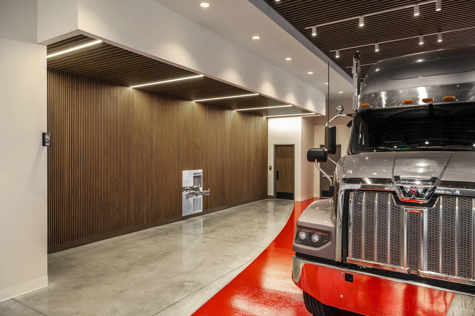 DetailsDesigner_ProBuild_PeachStateTrucking_030126_MMP_74093_v01f.jpg