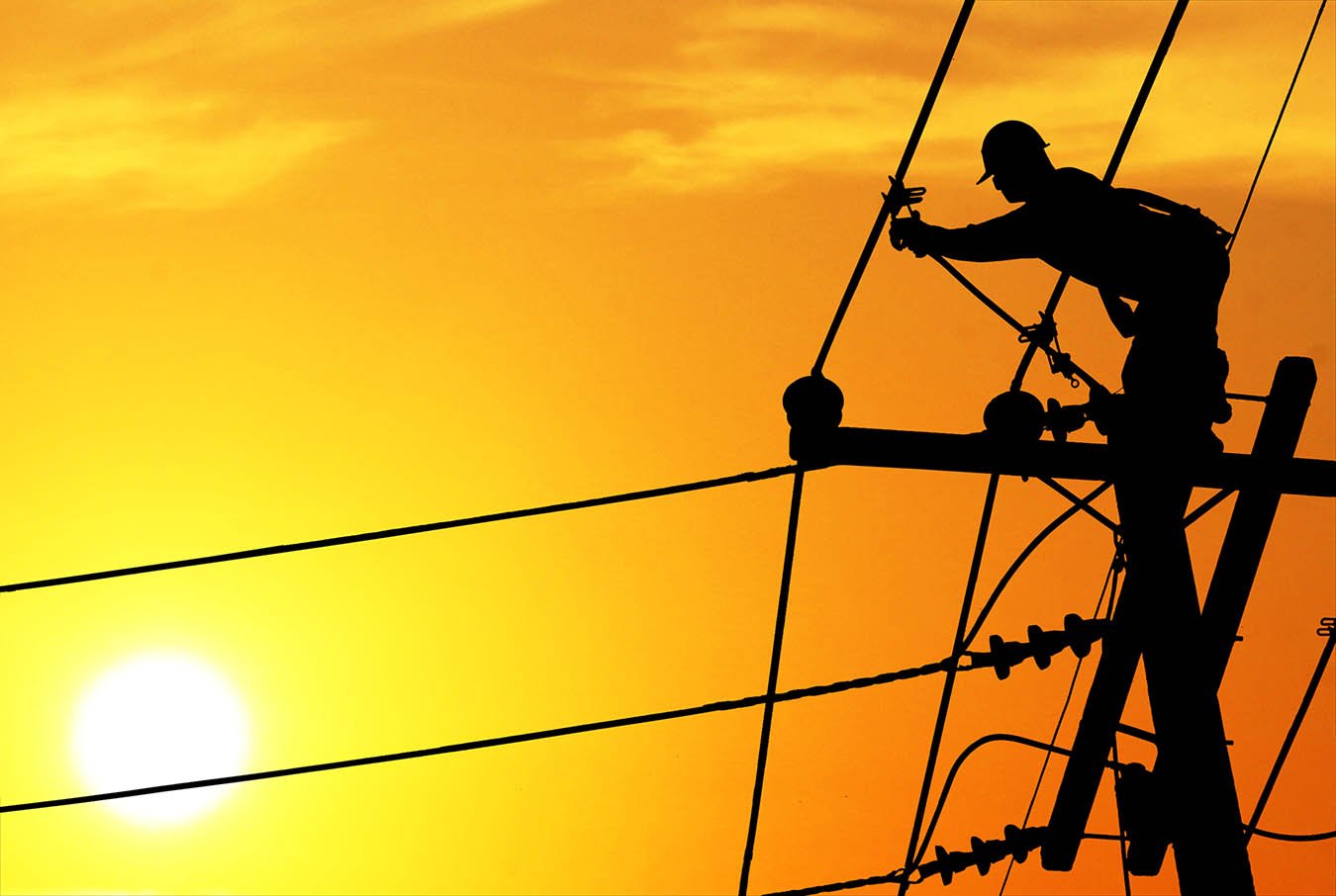 Rural Electric Cooperatives and the Transition to the Clean Energy Future