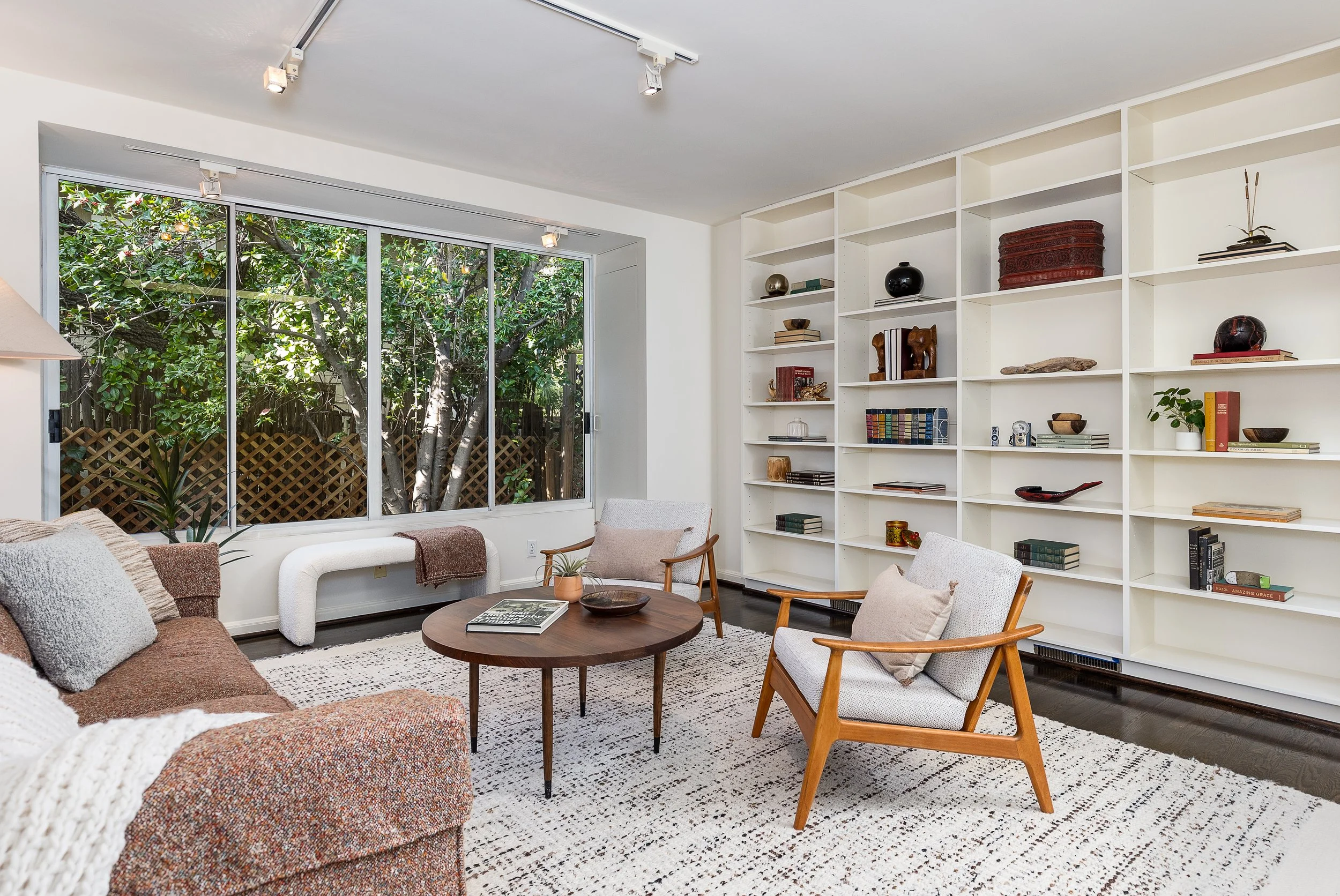 1436 Hillcrest Ave 046.jpg