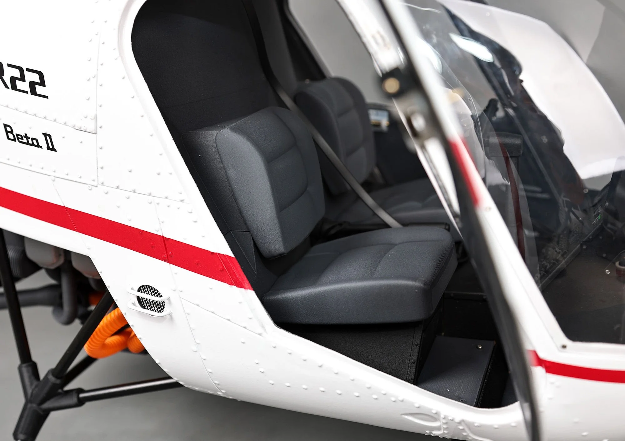 R22  RVE white.jpg 11.jpg