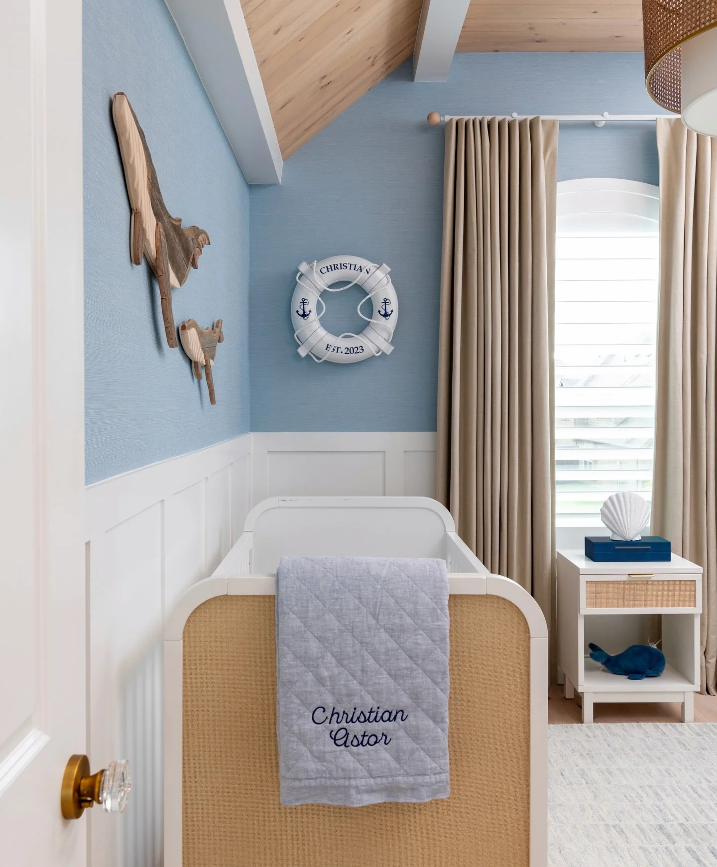 One last look at Baby Christian&rsquo;s nautical nursery! ⚓️💙

From a plain, empty room to a fully customized space designed just for him&hellip;

Because you know we love a good #beforeandafter 😉

📸 @michaelhunterphoto