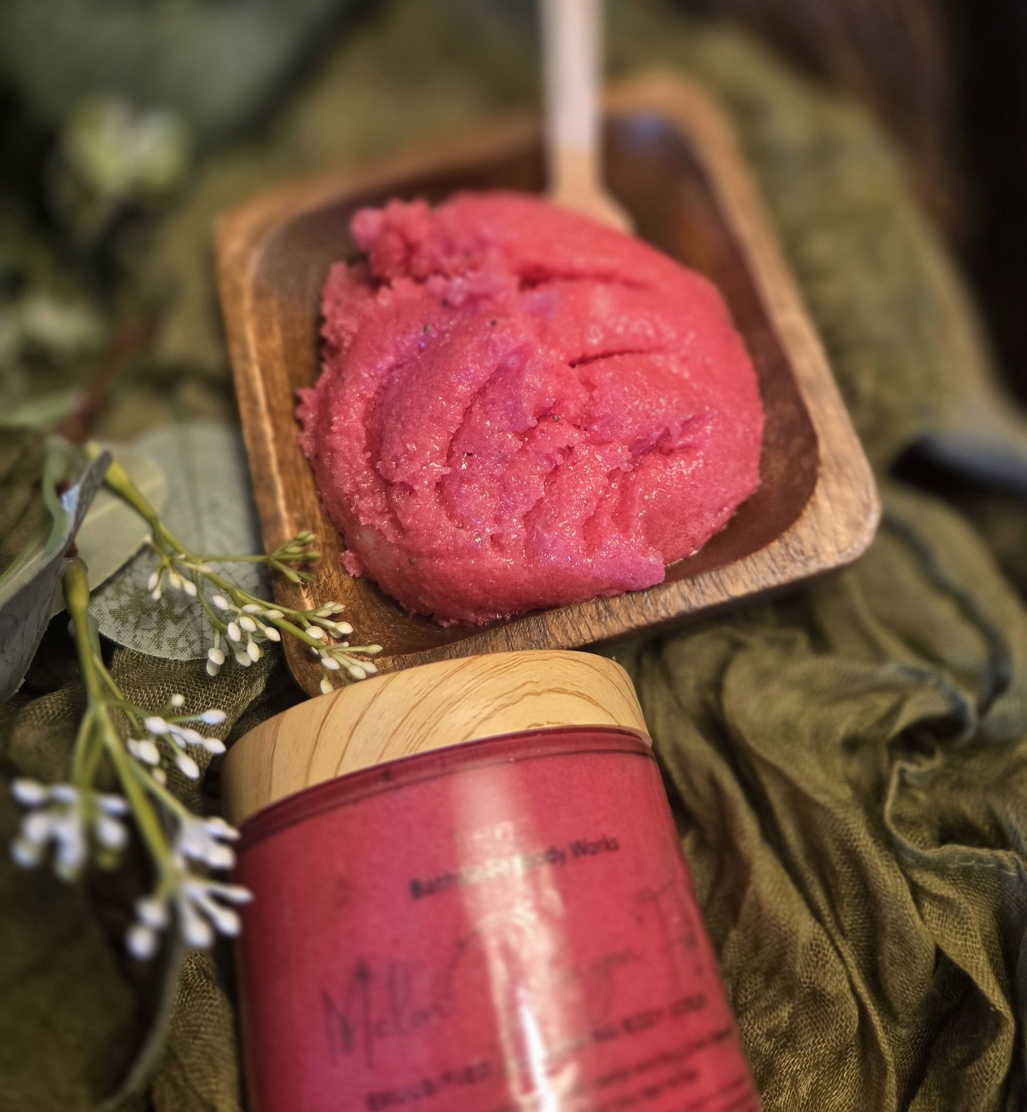 Emulsified Body Scrub - Dragon Fruit Melon