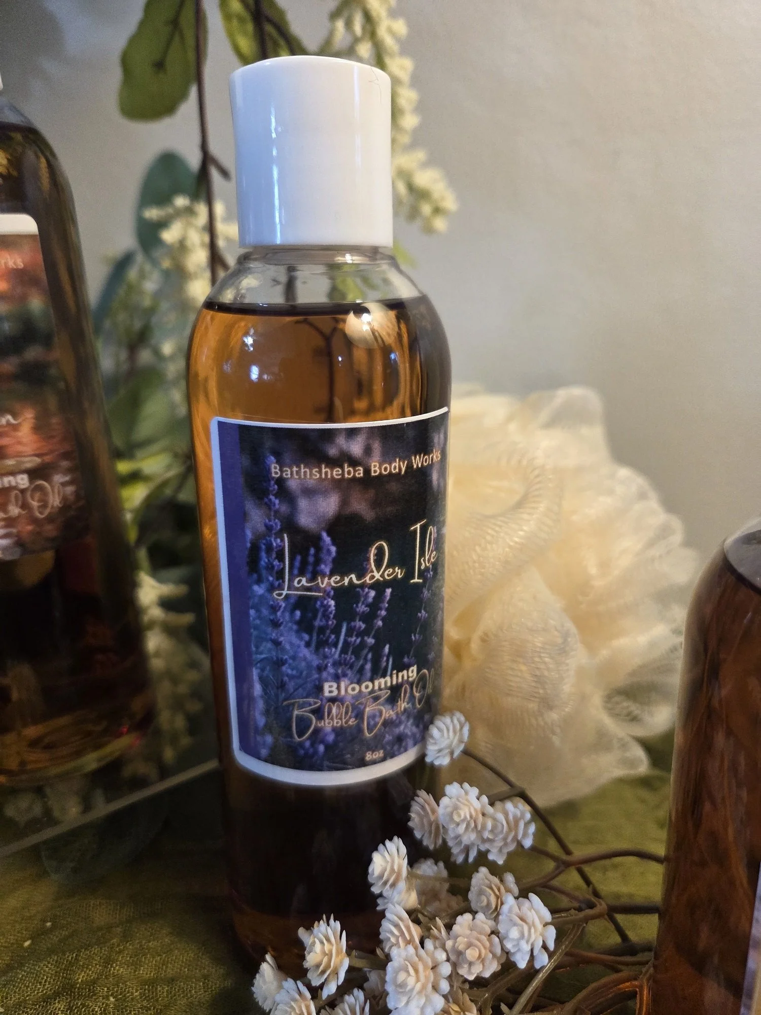 Bath-Oil-Lavender-Isle-8oz-3.jpg