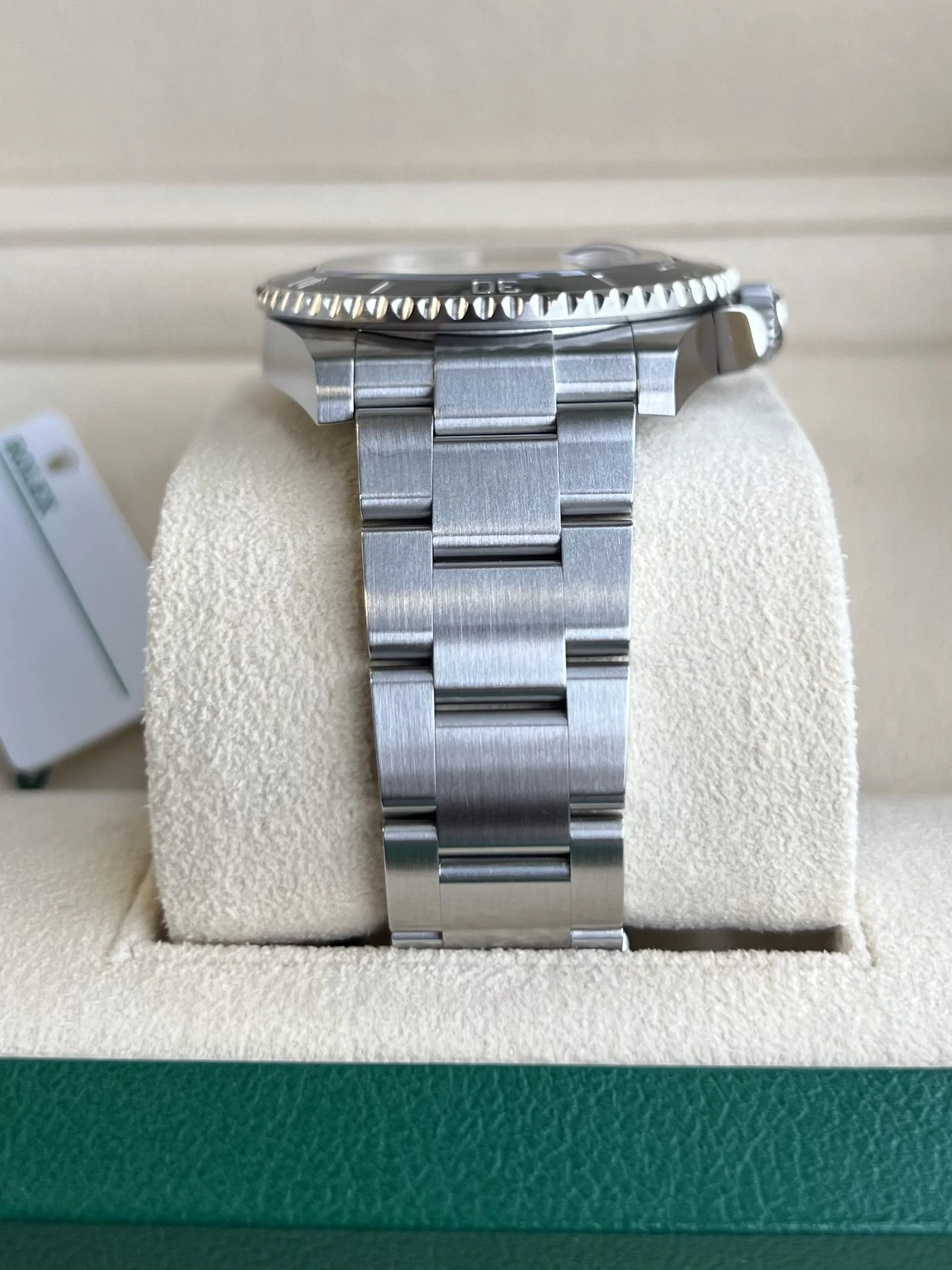 Rolex Submariner Date 126610LN 2024 3.jpg