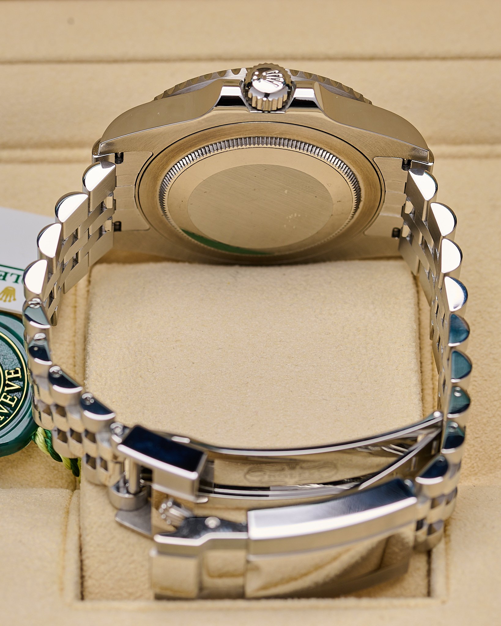 Rolex GMT ii 126710Blro pepsi jubilee_06.jpg