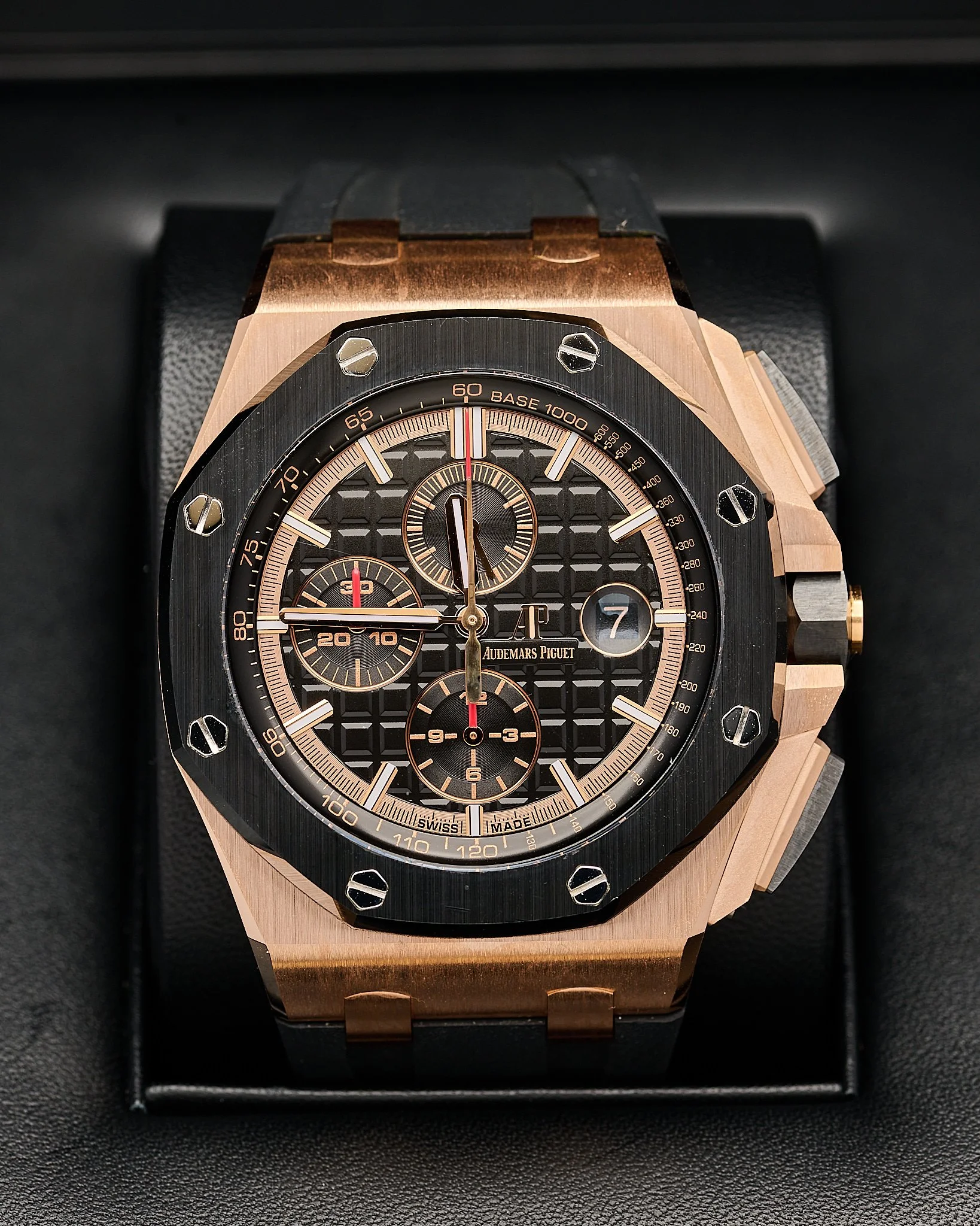 Audemars Piguet royal oak offshore chronograph 26401RO.OO.A002CA.02_18.jpg
