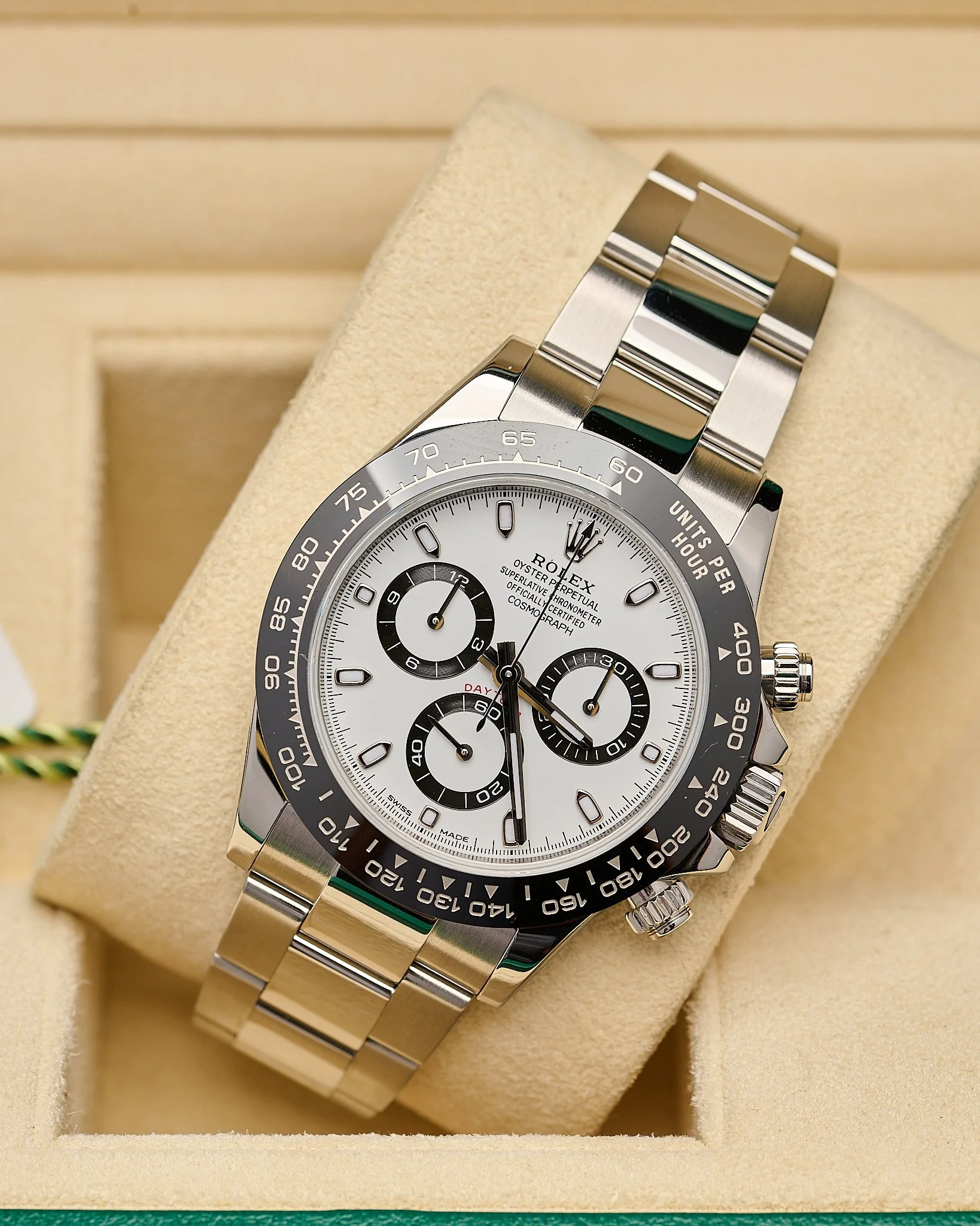 Rolex Daytona 116500LN Panda 2017_05.jpg