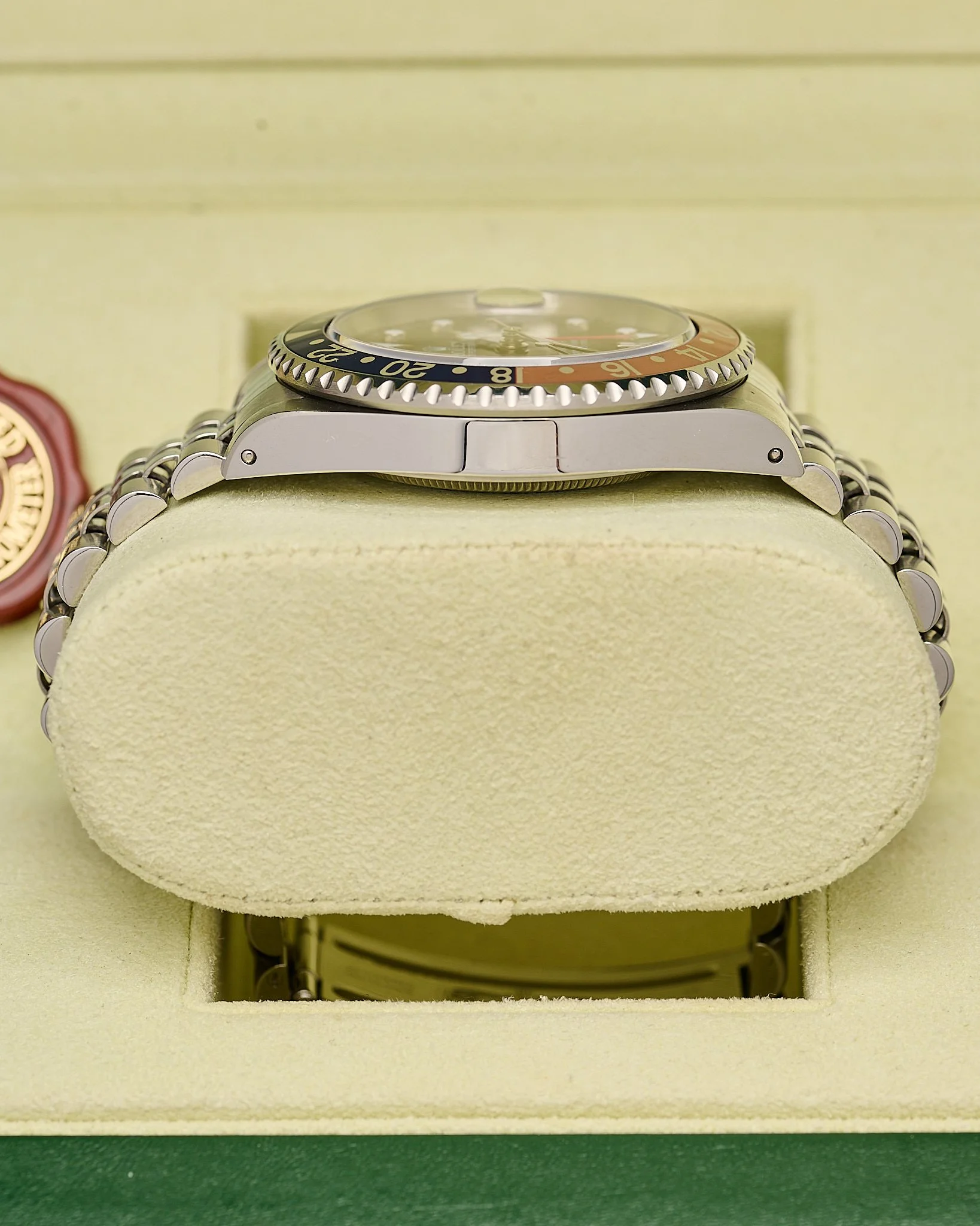 Rolex GMT Master ii 16710 pepsi jubilee 2003_07.jpg