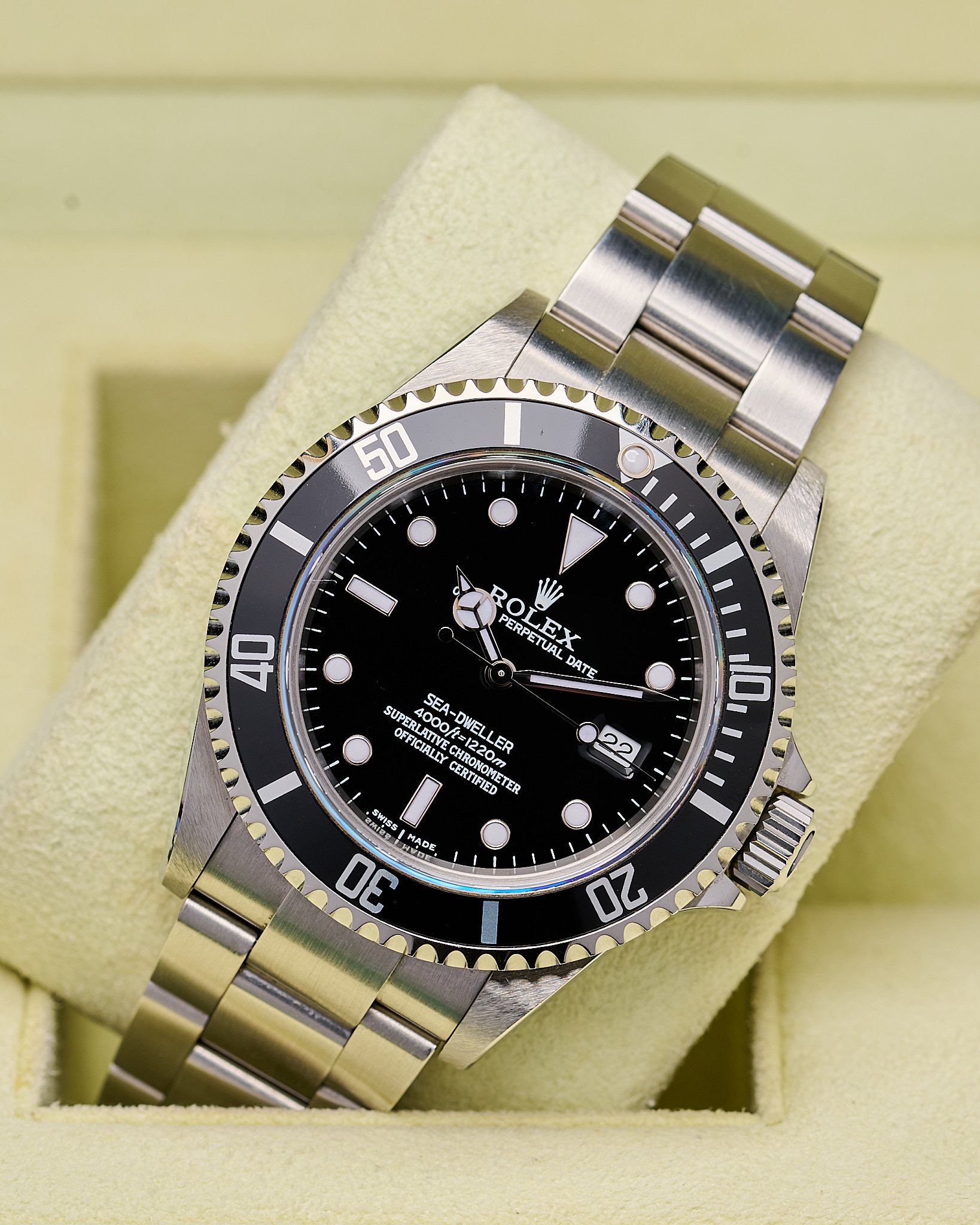 Rolex Seadweller 16600 2005_07.jpg