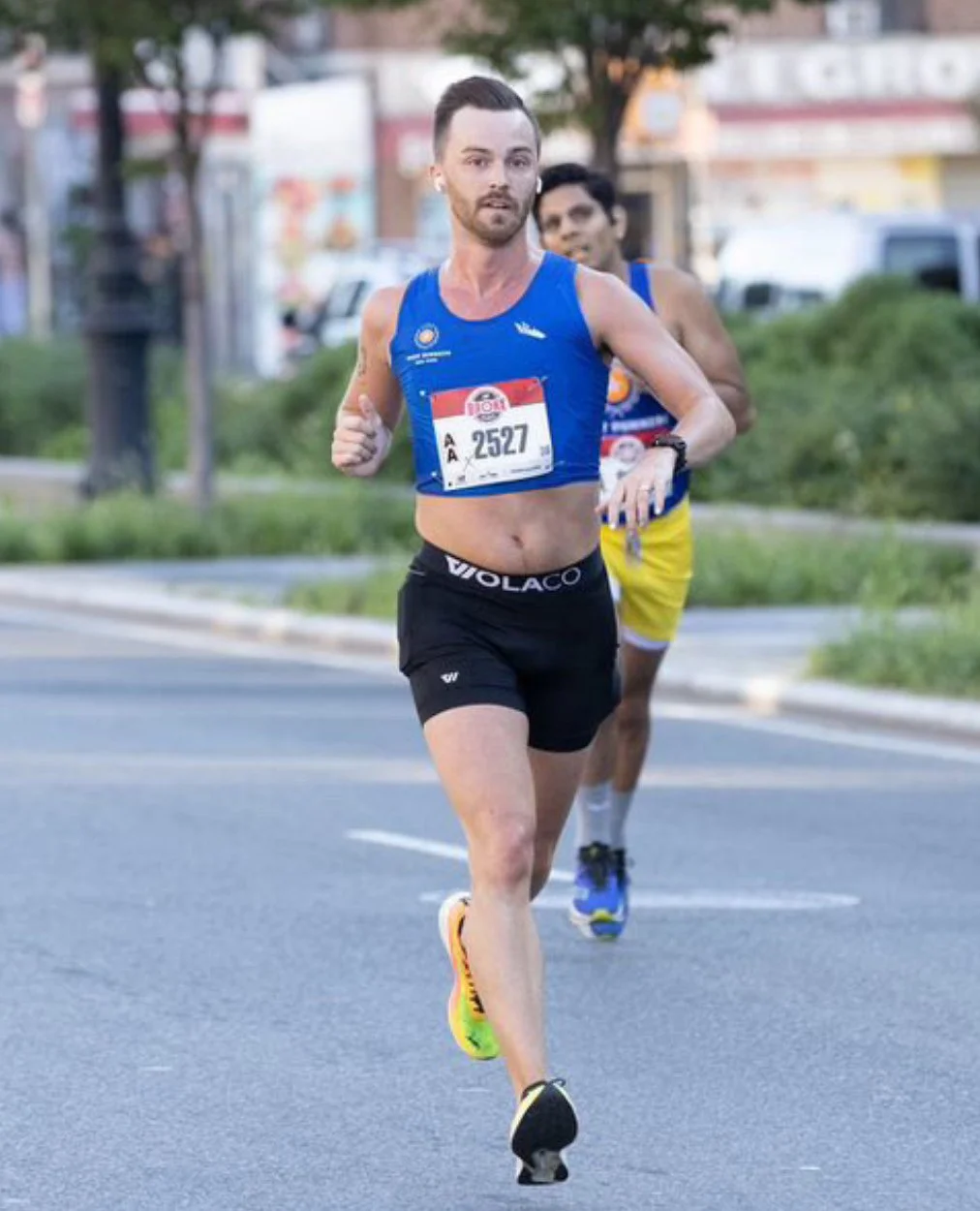 🏃🏻 Have you ever wanted to be treated by a fellow runner? Meet Coach Nick (they/them), a licensed acupuncturist at Morningside Acupuncture and an accomplished marathoner (14 finishes, 2:54:46 PB! 🤯).
With degrees in acupuncture, dance & psy