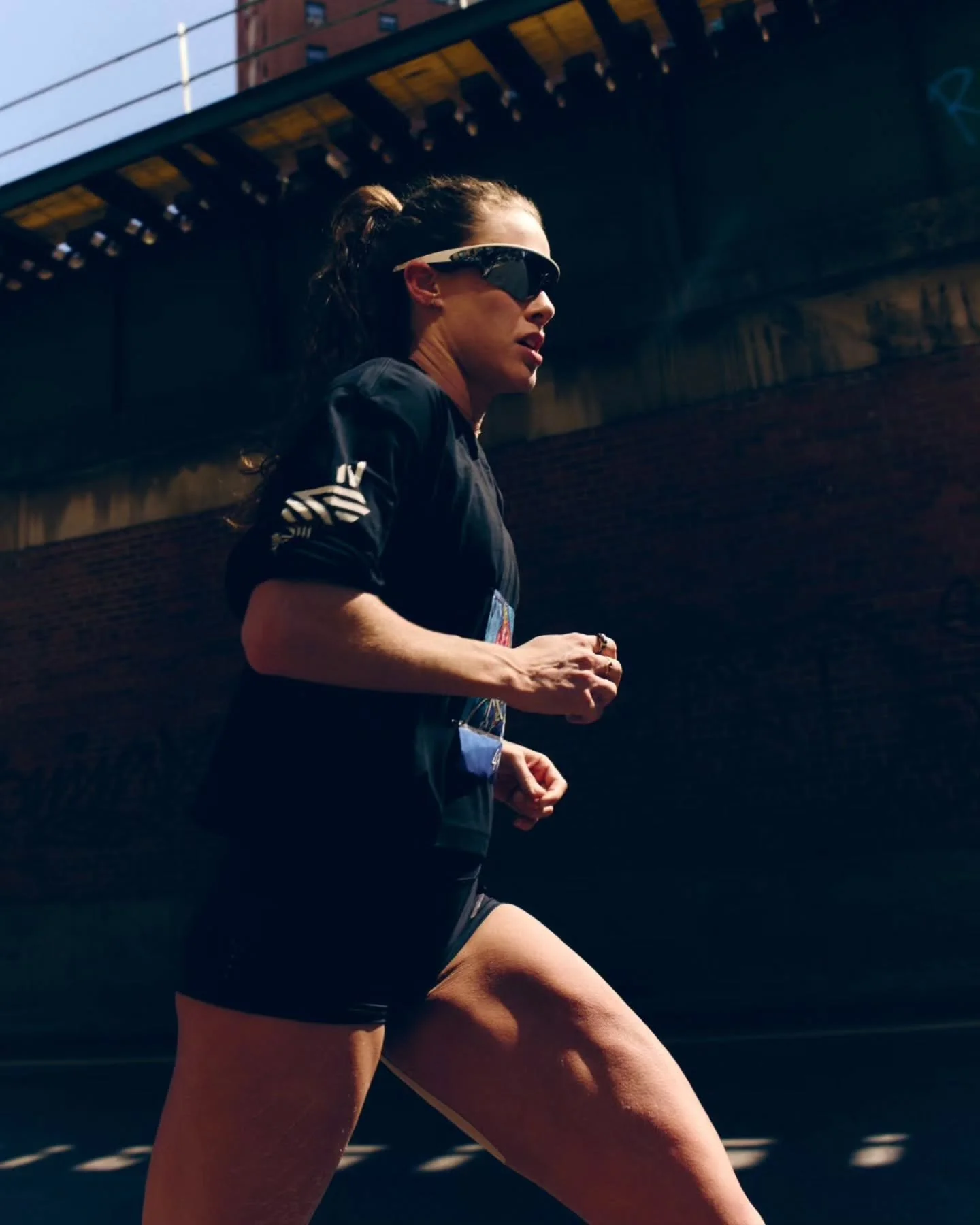 Jamie Morrissey won the women's division of the 2026 Orchard Street Runners OSR30. She completed the roughly 30-mile urban ultramarathon around Manhattan in 3:13, averaging a 6:27/mile pace. @jamiemorrr @orchardstreetrunners⁠
⁠
Weekly dry needling an