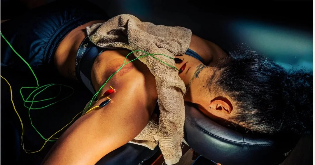 The New York Times just profiled how pro athletes are blowing past the old limits of age. Writer Devin Gordon spoke with Alysha Clark, 38, the oldest active player in the WNBA, about her nine-step recovery routine. Electroacupuncture is part of it.⁠
