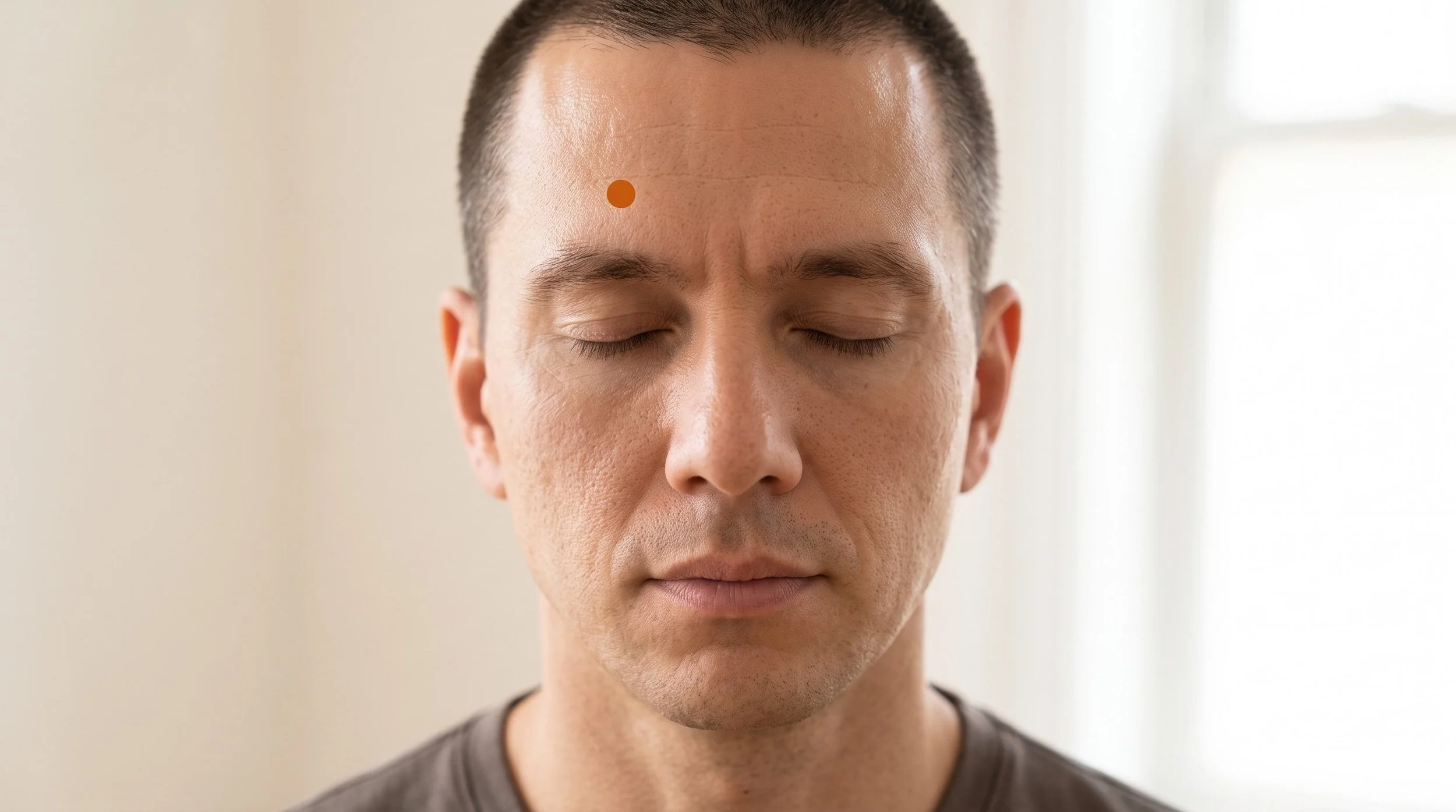 GB14 Acupuncture Point (Yangbai)