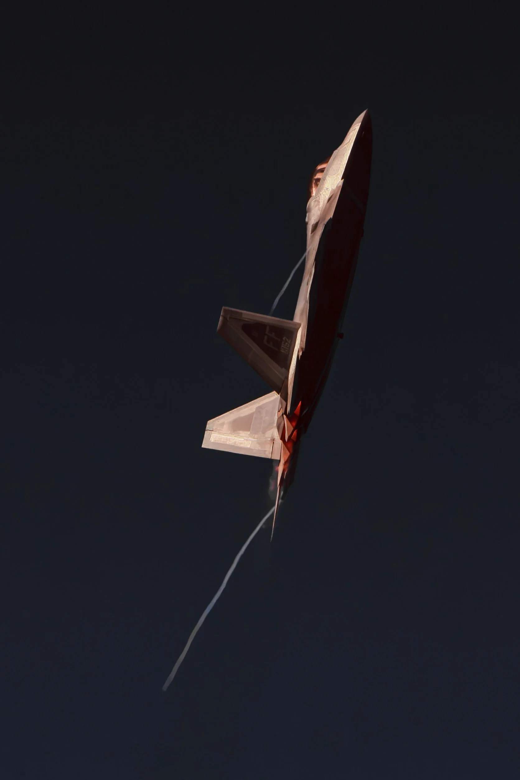 AR508409 2.JPG