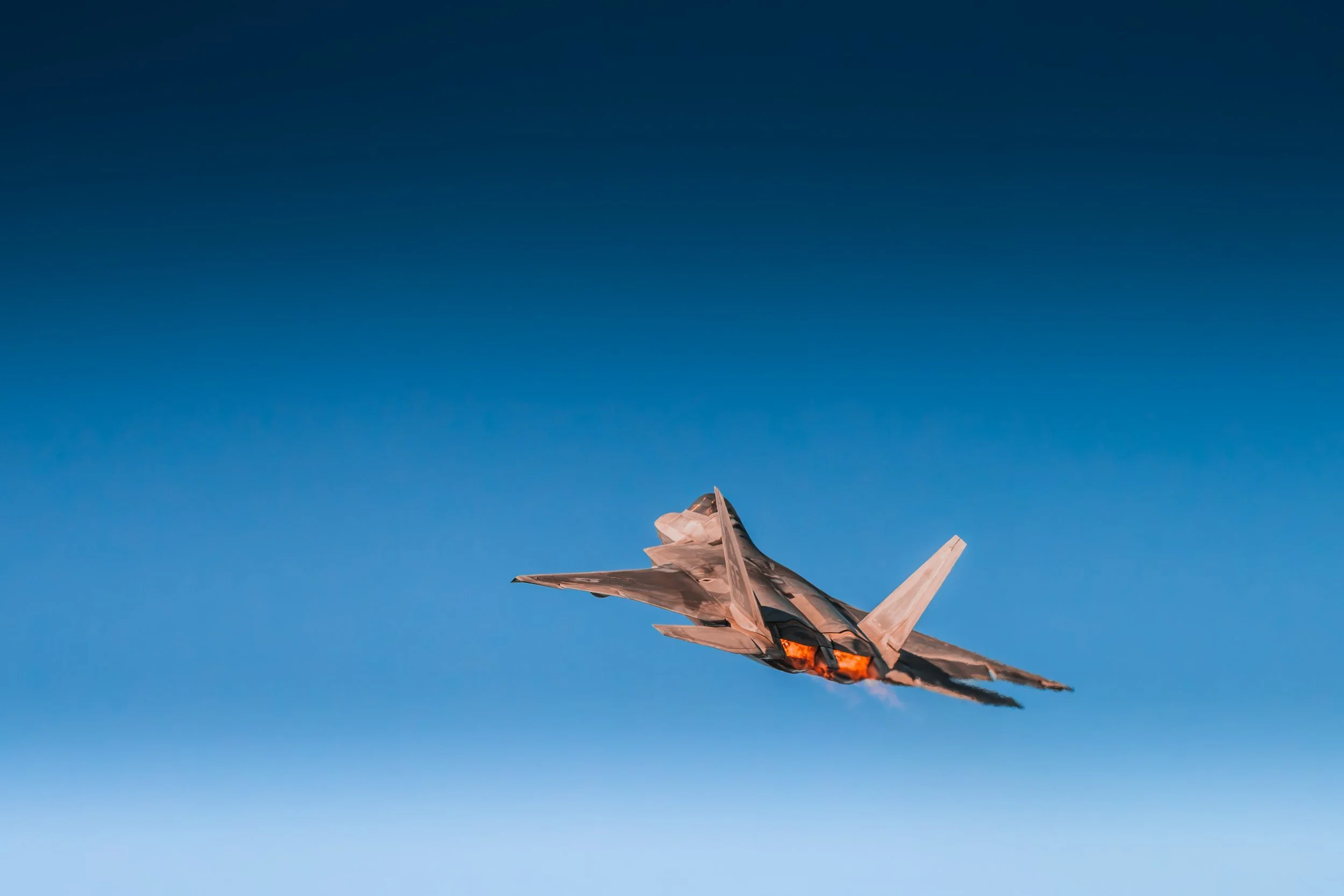 AR508765.JPG