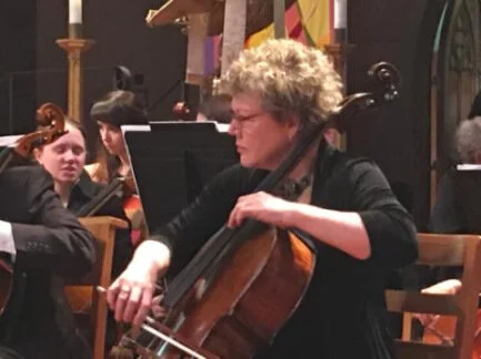 The Musicians Play On…Erika Compton