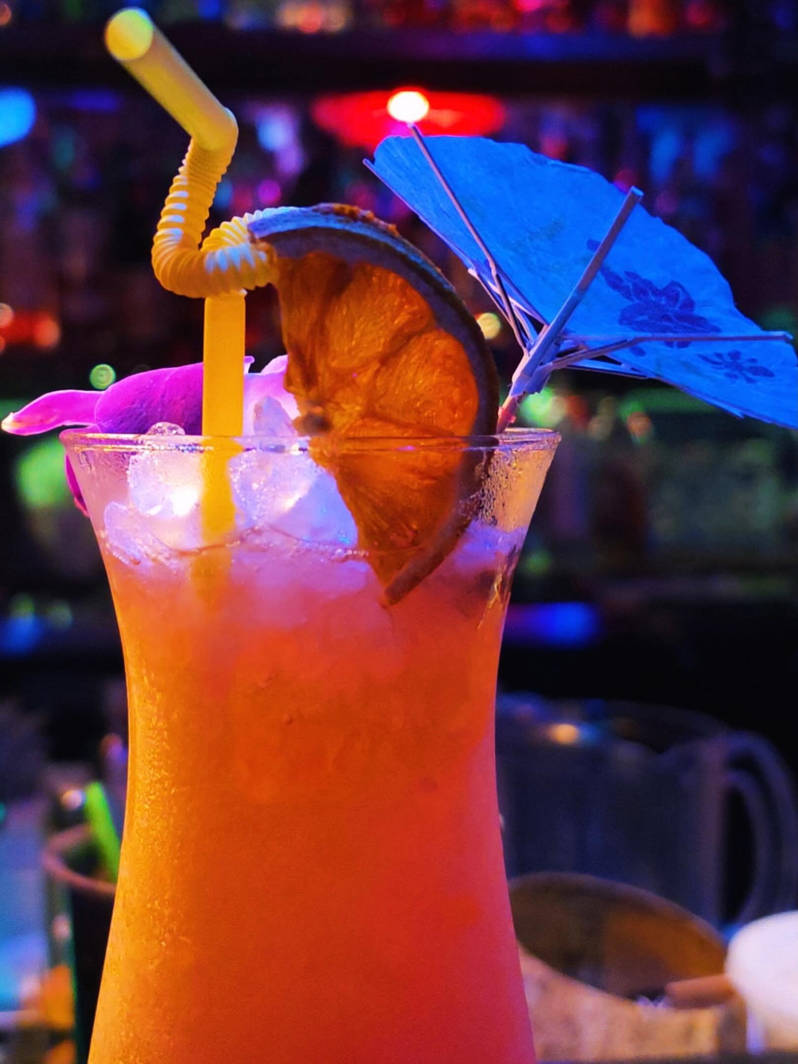 Staring right into the eye of the storm 
.
Our house Hurricane is juicy, tart &amp; packs a punch. 
@coralclubvancouverwa 🪸🧜🏽&zwj;♀️
.
📸: @leifstagramm