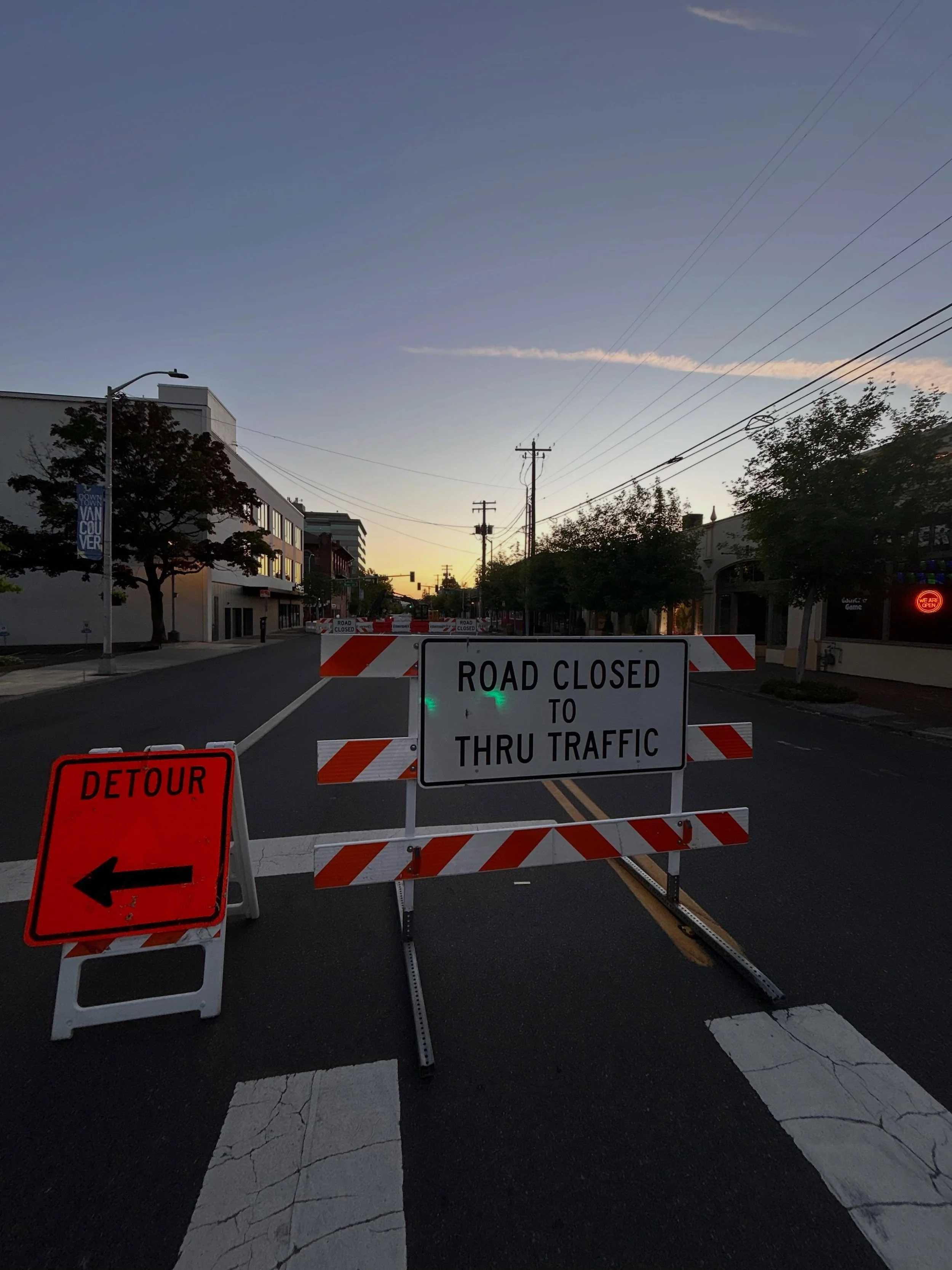 Welp it&rsquo;s our turn for road closure UNTIL JULY 🫠
We know it&rsquo;s but a blip in time &amp; Main Street is gonna be gorgeous! So keep us in mind for LUNCH starting at noon 
.
EVERGREEN still has spaces available to park and there are two park