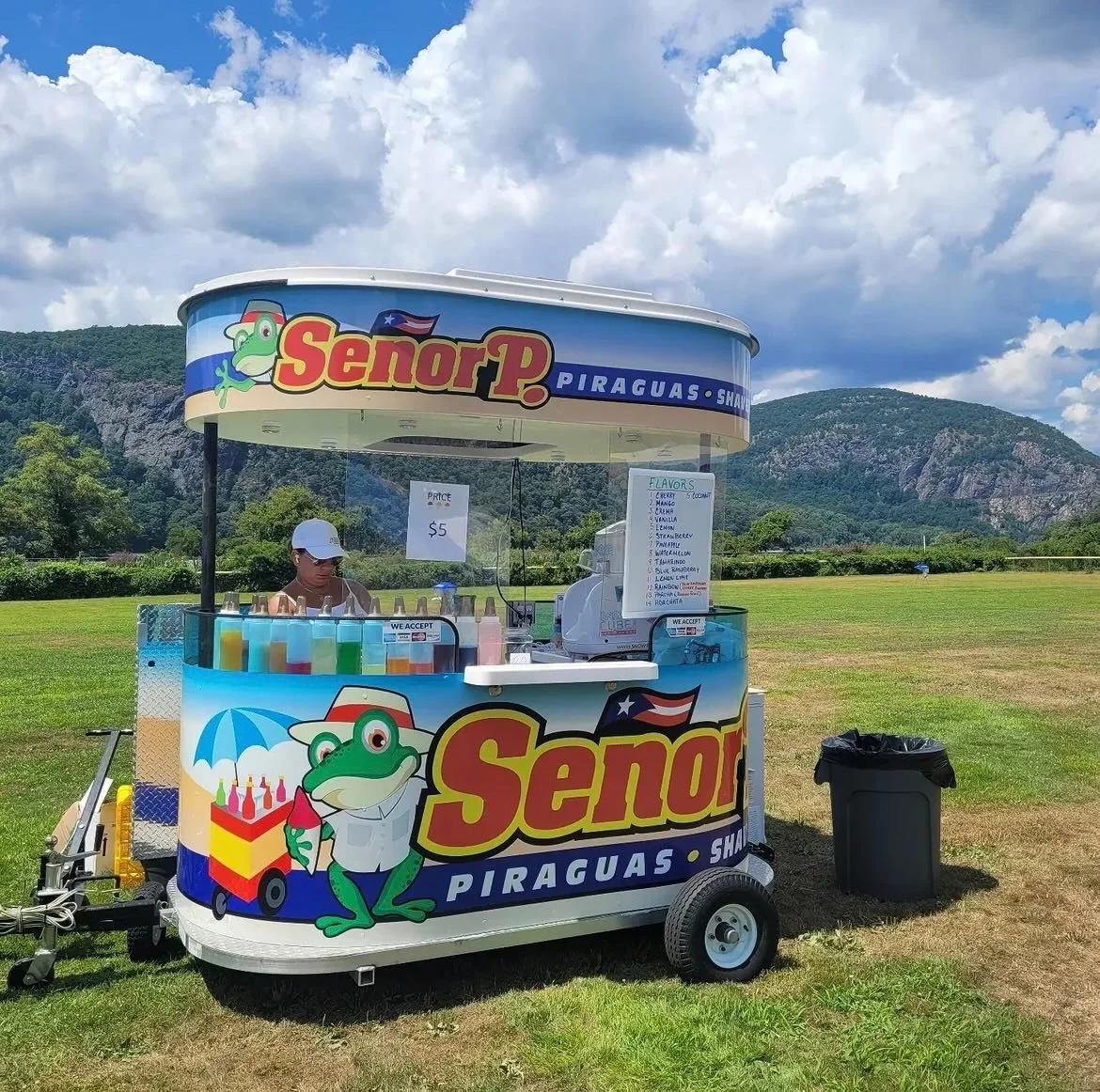 OK, let&rsquo;s try this again&hellip;

After last week&rsquo;s rain delay, Se&ntilde;or P. is rolling back into the Newburgh Farmers&rsquo; Market this Saturday! 🍧

If you&rsquo;ve never had a piragua before, they are classic Puerto Rican shaved ic