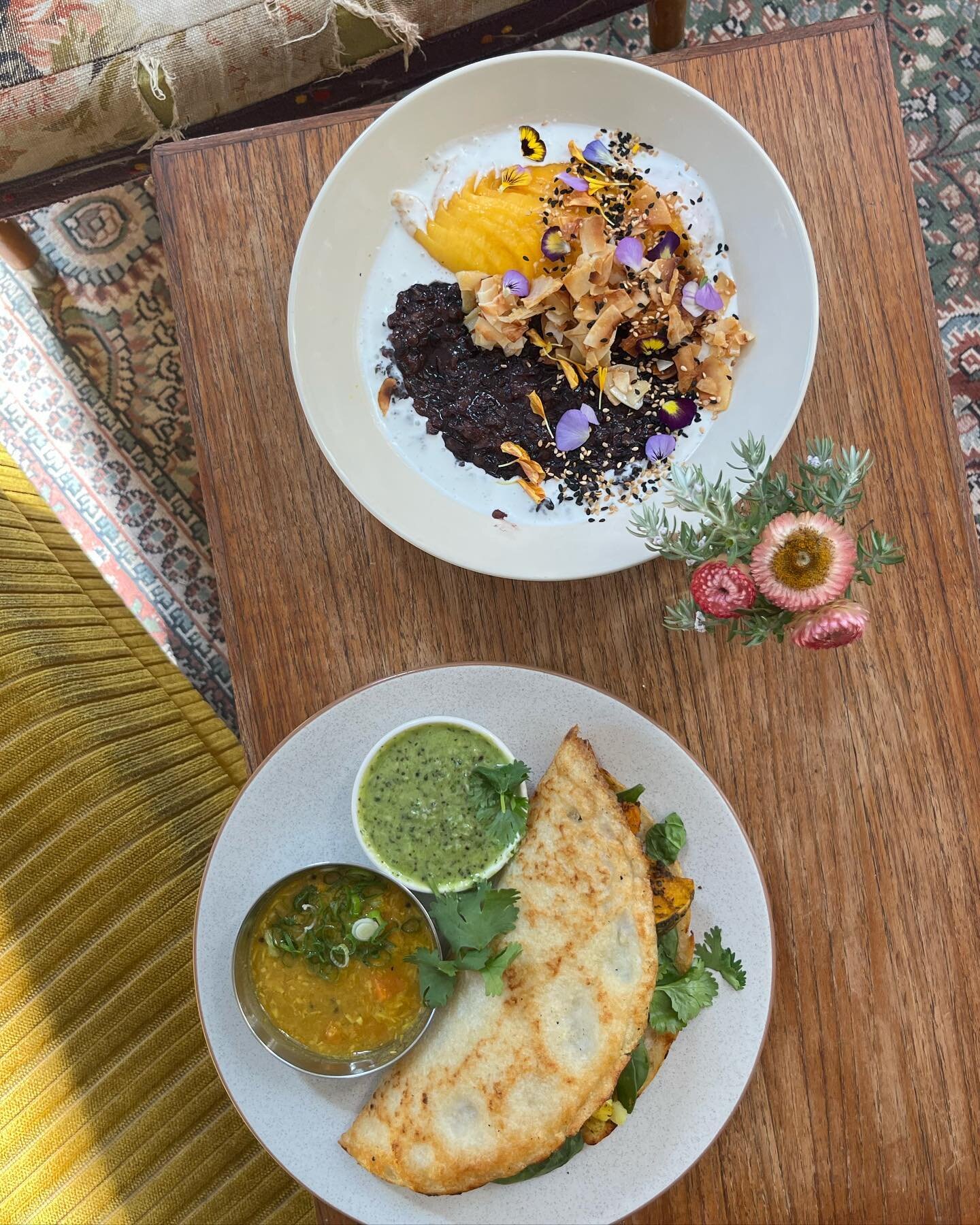 New specials this week : 

&bull; Masala dosa : South Indian fermented rice and lentil crepe filled with spiced pumpkin and potato, coriander green chilli coconut chutney, sambar 

&bull; Steamed black sticky rice, lime leaf infused coconut cream, fr