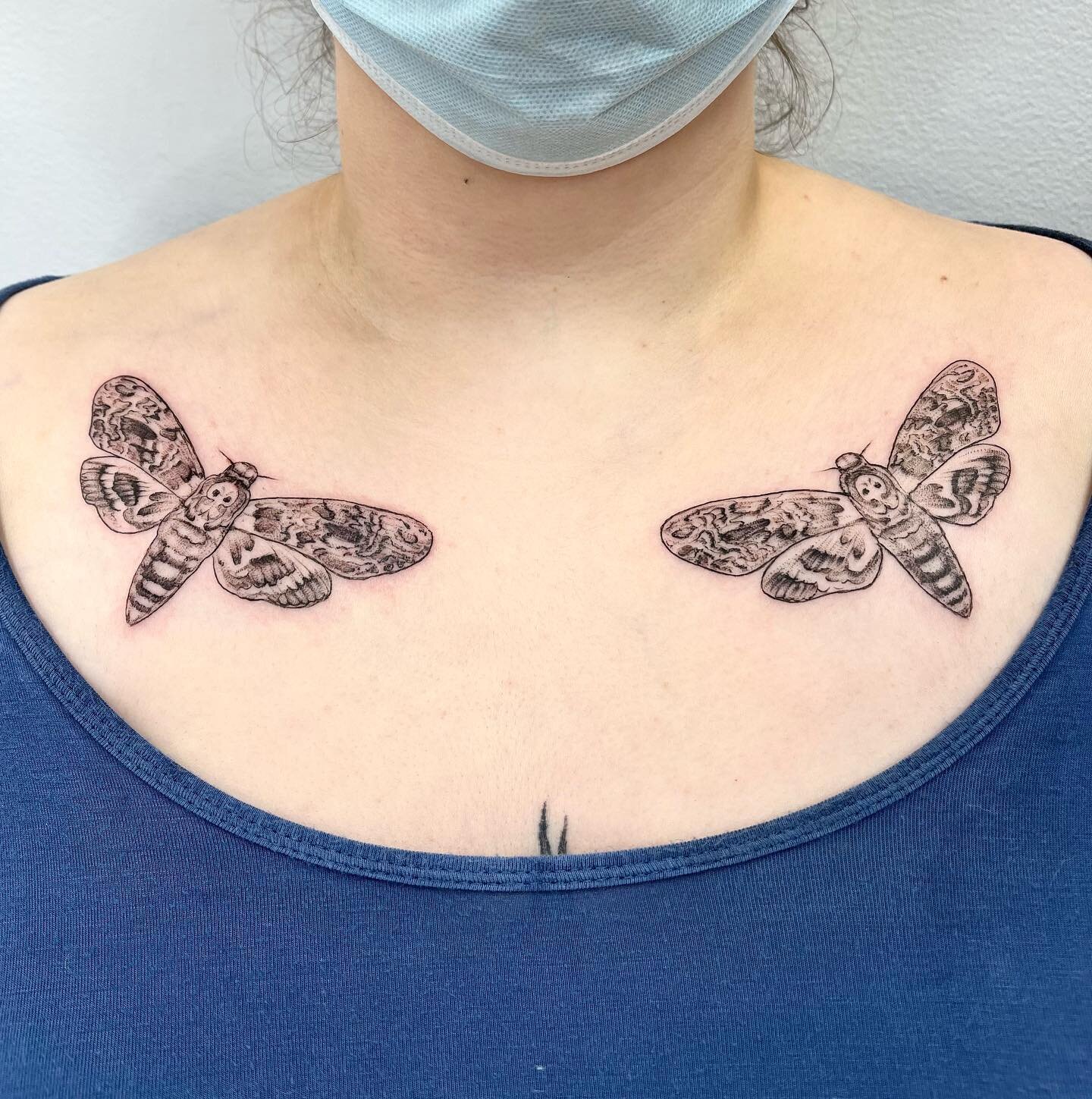 Pair of death&rsquo;s-head moths for Hannah. 

.
..
&hellip;
..
.

#blacktattoo #tattooing #tattoodesign #art #blackworktattoo #tattoolife #fineline #blackwork #tattooed #dotwork #tattooart #tattooideas #tattoo #linework #finelinetattoo #inked #tatto