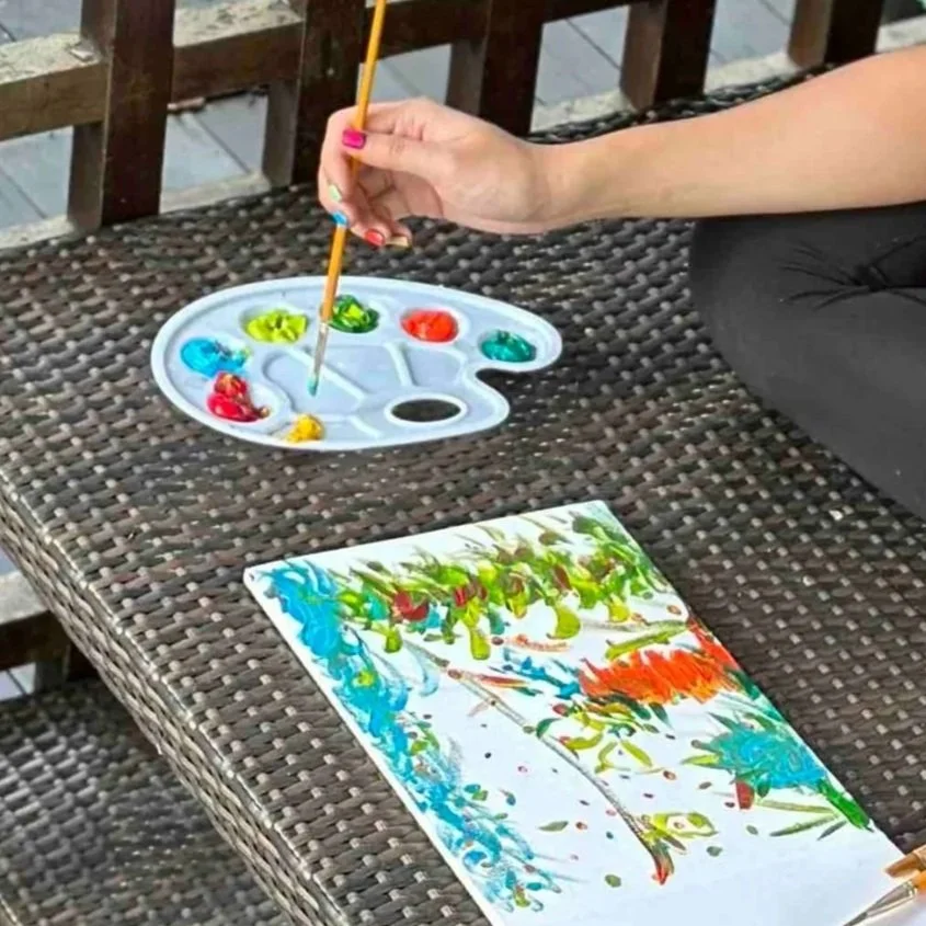 Emotion regulation through painting