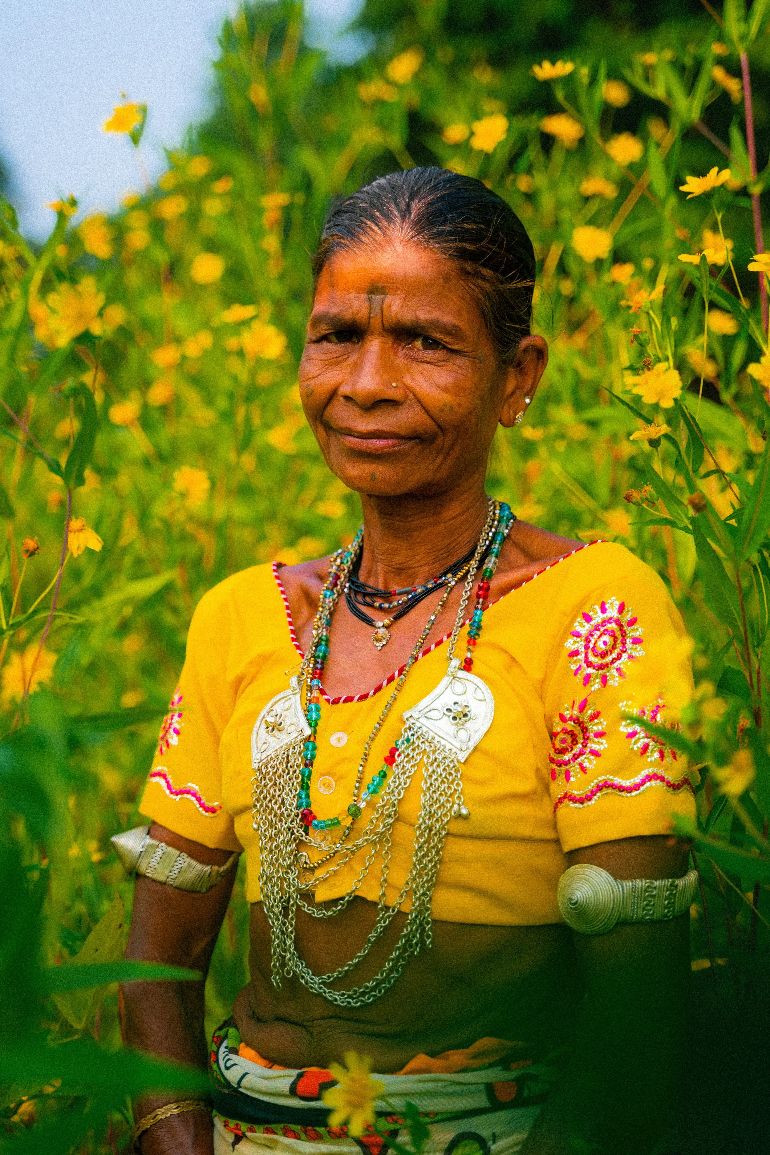 'Mahtari'
Masi, one of the last Konkani women who proudly wears her traditional attire and jewelry.