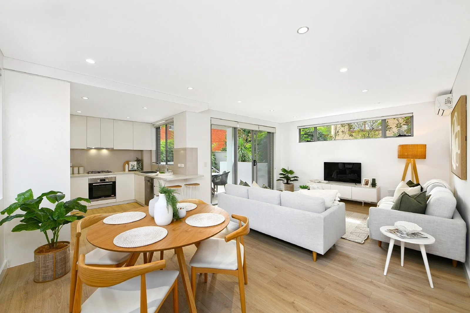 (WEB) 2_51 Rosa St, Oatley (1).jpg