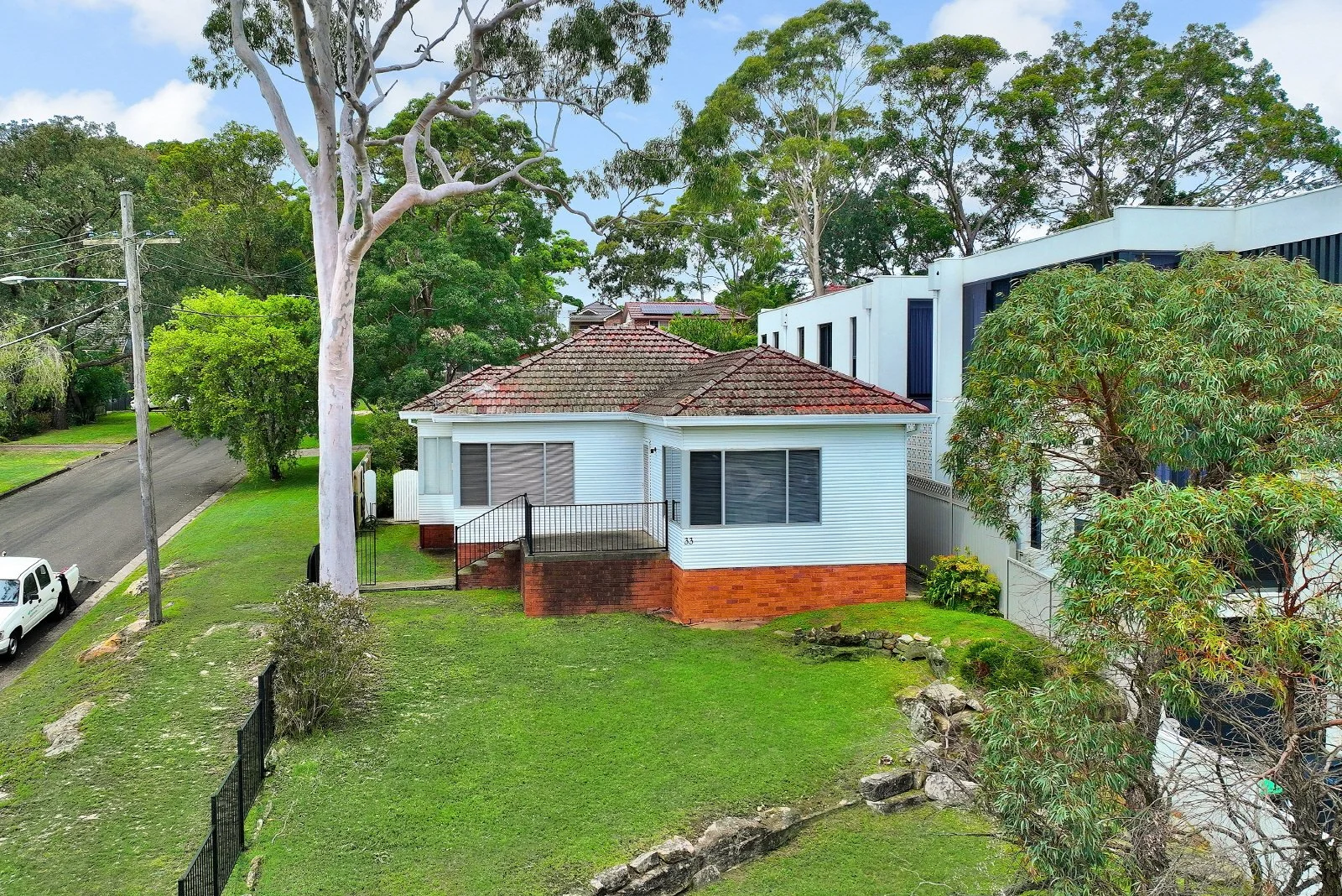 (WEB) 33 Glen Rd, Oatley (4)-1.jpg