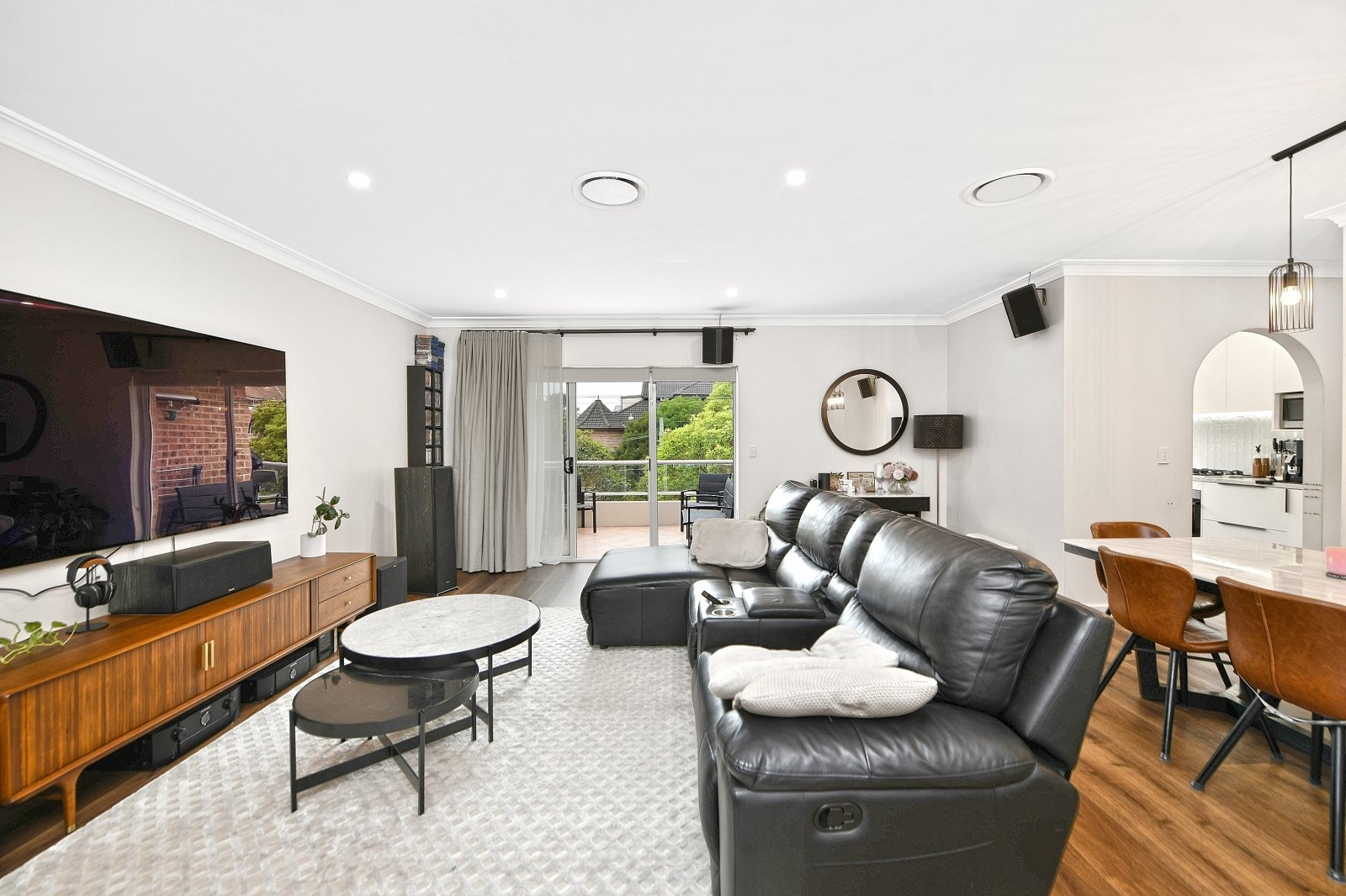 (WEB) 8_73 Dora St, Hurstville (2).jpg