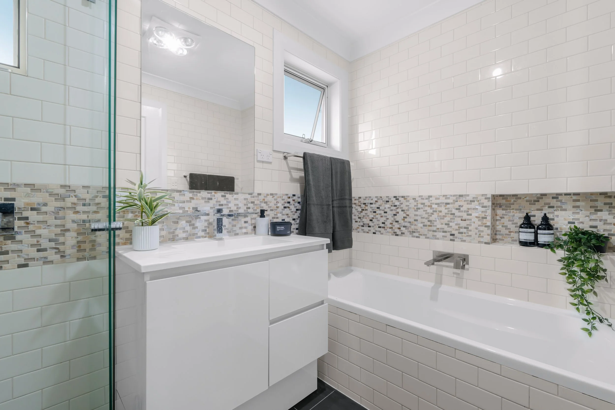 45 Baker st_Photo 9.jpg