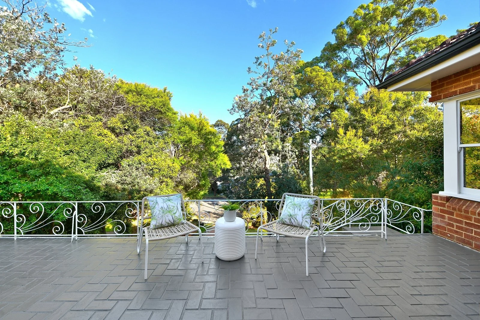 (WEB) 14 Macken Cres, Oatley (17).jpg