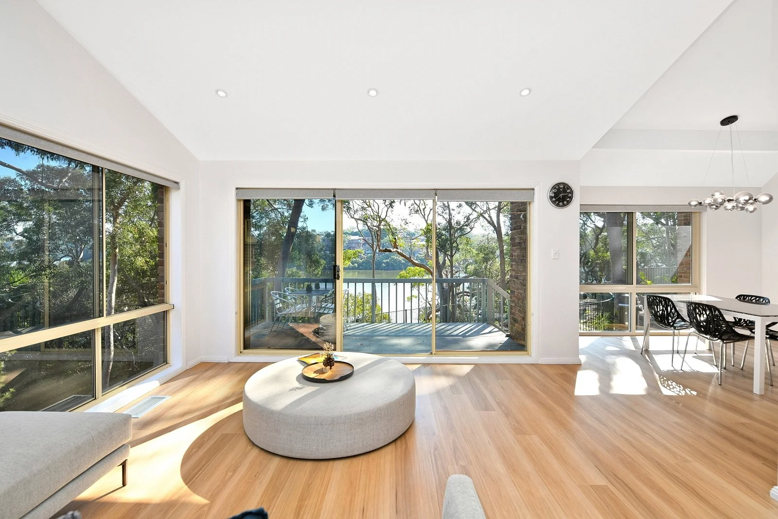 (WEB) 37A Belmore Rd, Peakhurst (6).jpg