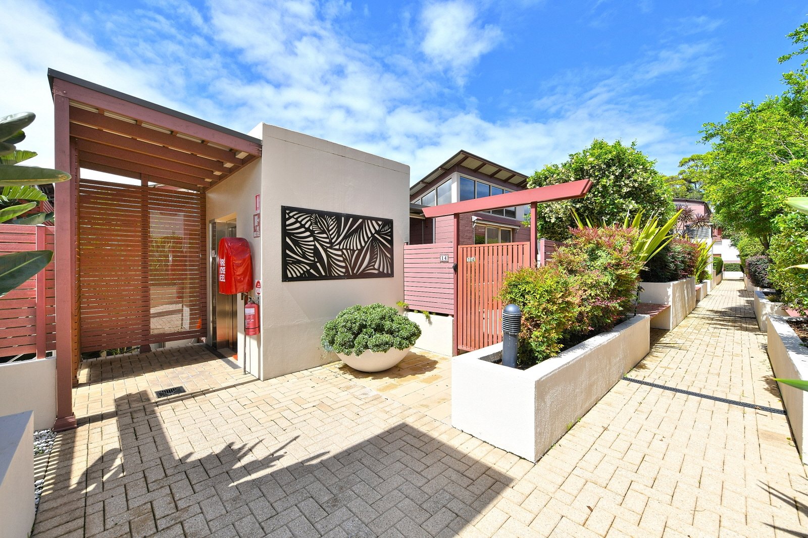 (WEB) 14_2a Rosa St, Oatley (10).jpg