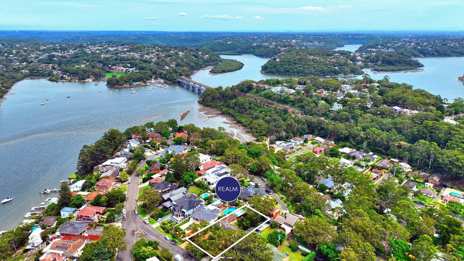 (WEB) 147 Rosa Street, Oatley (3).jpg